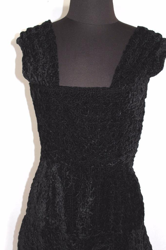 RARE FRENCH VINTAGE 1960’S CRUSHED BLACK VELVET COCKTAIL DRESS SIZE 4- 6