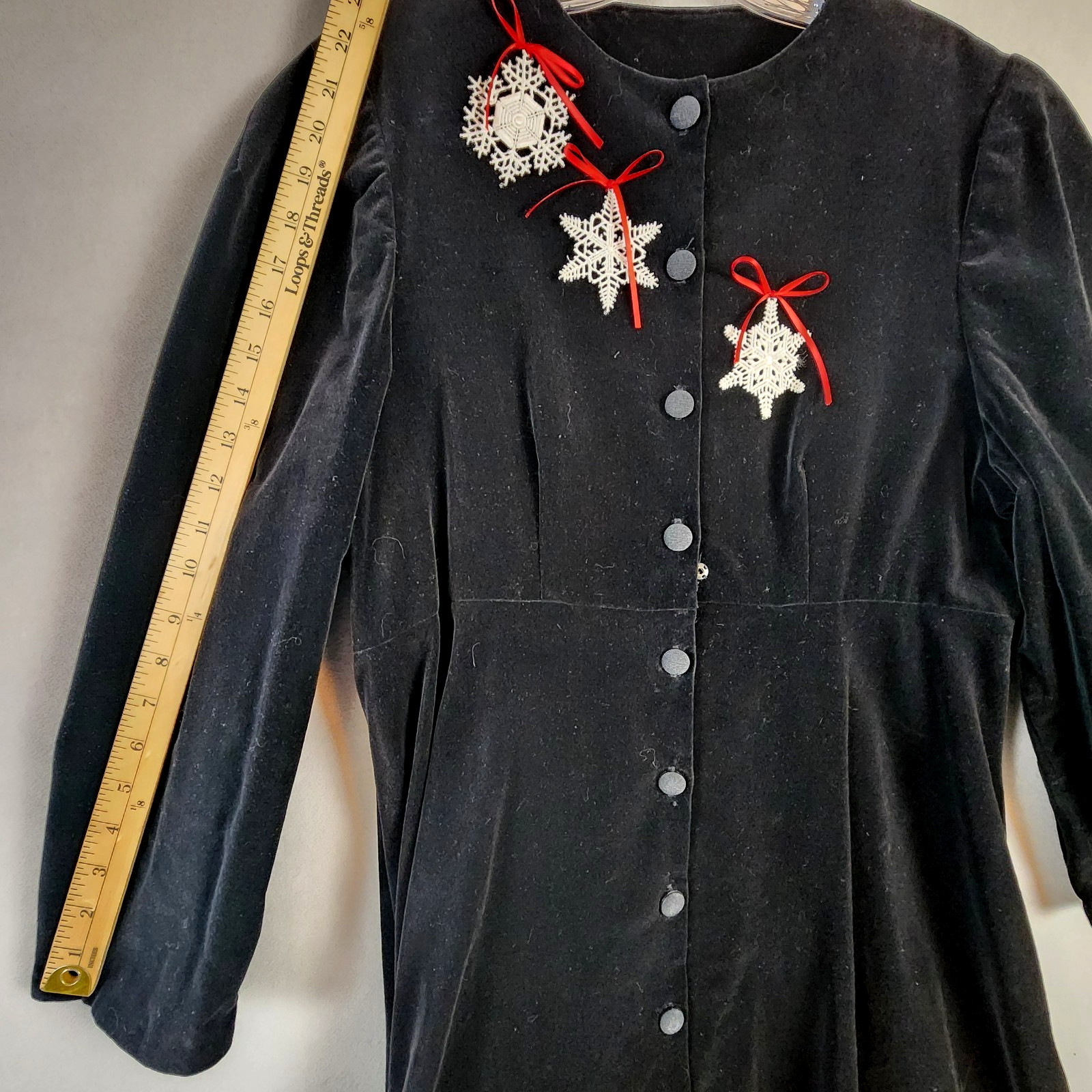 Holiday Dress Black Velvet w/Snowflake Appliqué Red Bows Button Front Long