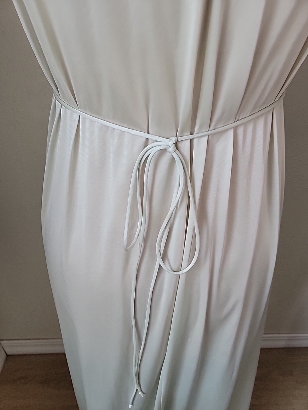 Vintage 1960’s Satin Nightgown Pale Green Empire Waist Tied Back Vanity Fair 36