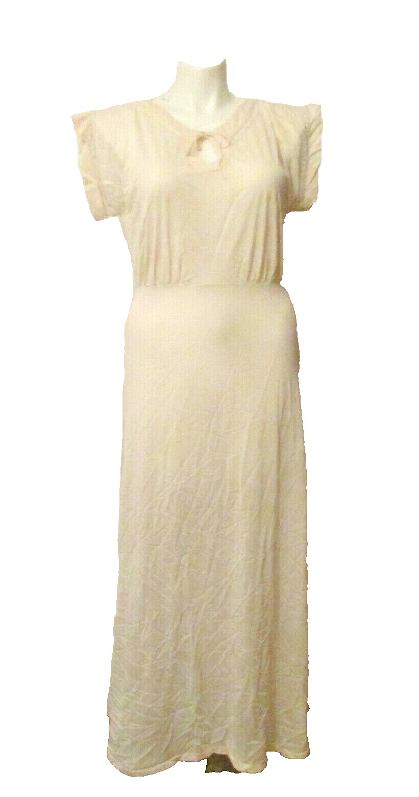 60’s Kickernick Lingerie Silky Nylon Lace Trim Full Skirt Nightgown M/L USA made