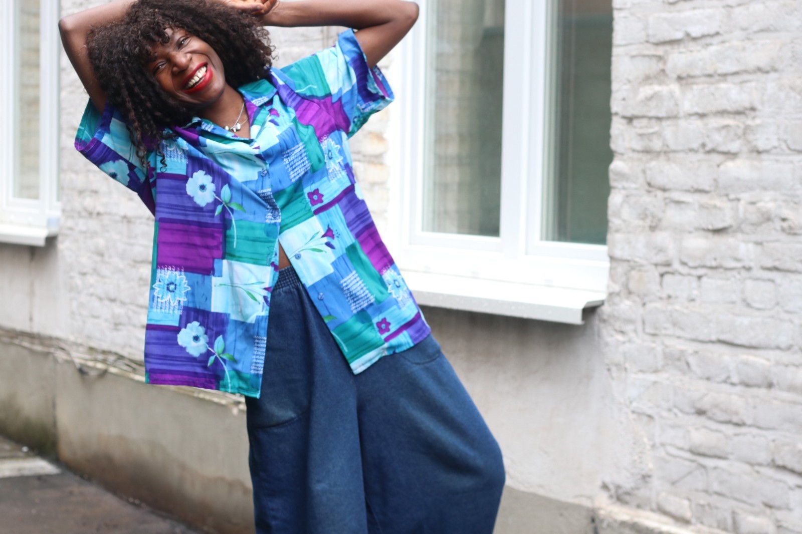 Vintage Blouse Abstract Pattern Blue Purple 90s Oversized Short Sleeve Shirt L