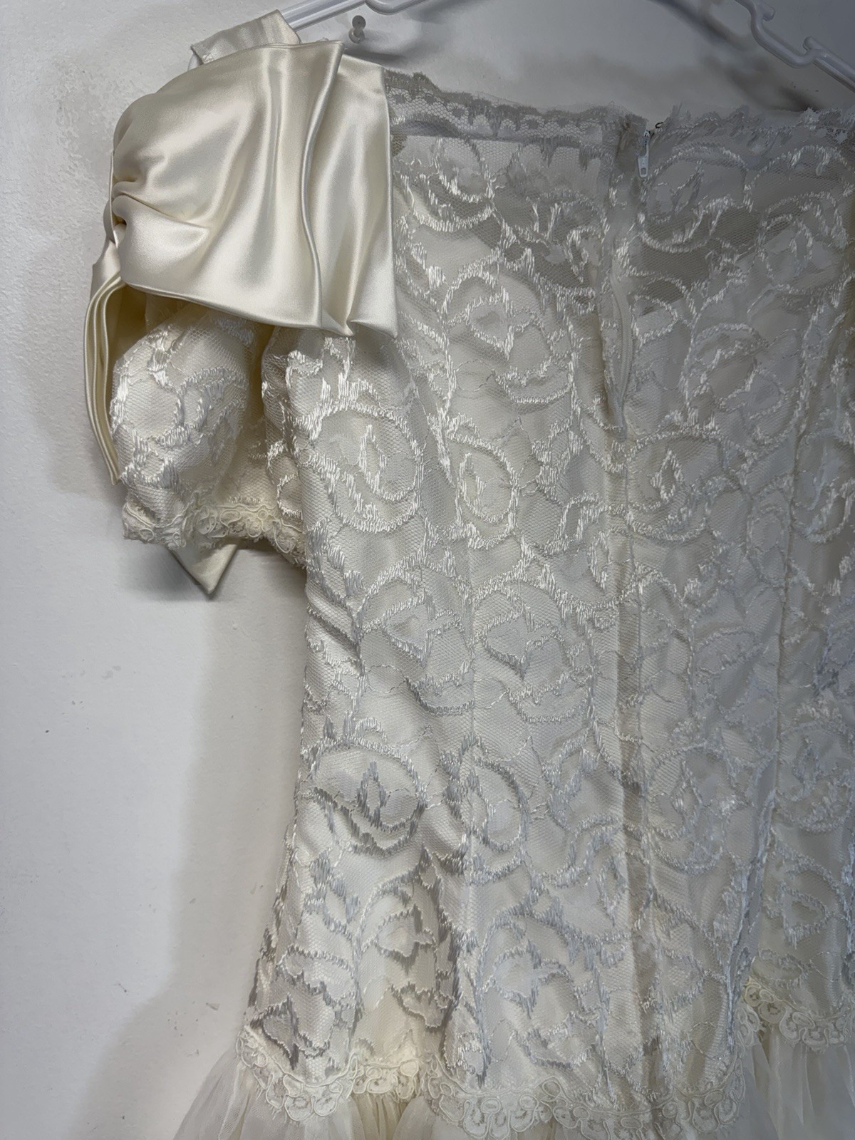 Alfred Angelo Y2K VTG 80s 90s White Satin Short Sleeve Wedding Dress V Neck S