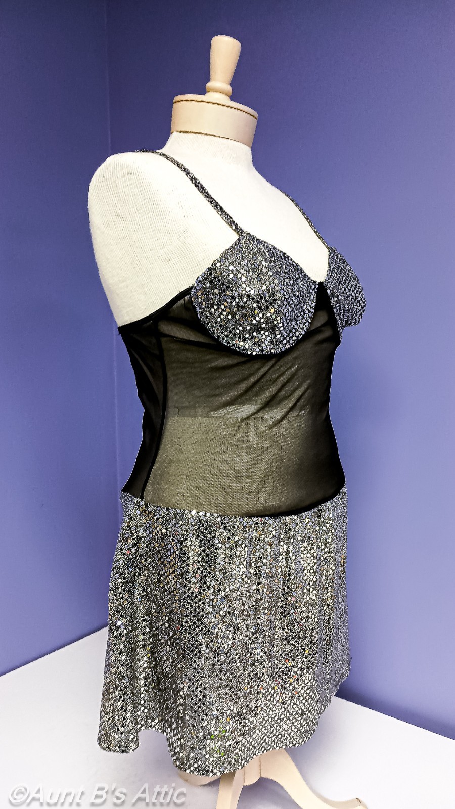 Vintage 80’s Mona V Intimates Silver Sequin Sexy Nighty & Thong Set Lg-XL