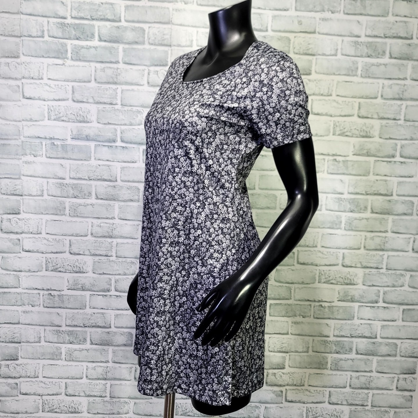 Vintage 90s Hana Size L Black Grey Dainty Daisy Floral Babydoll Mini Dress