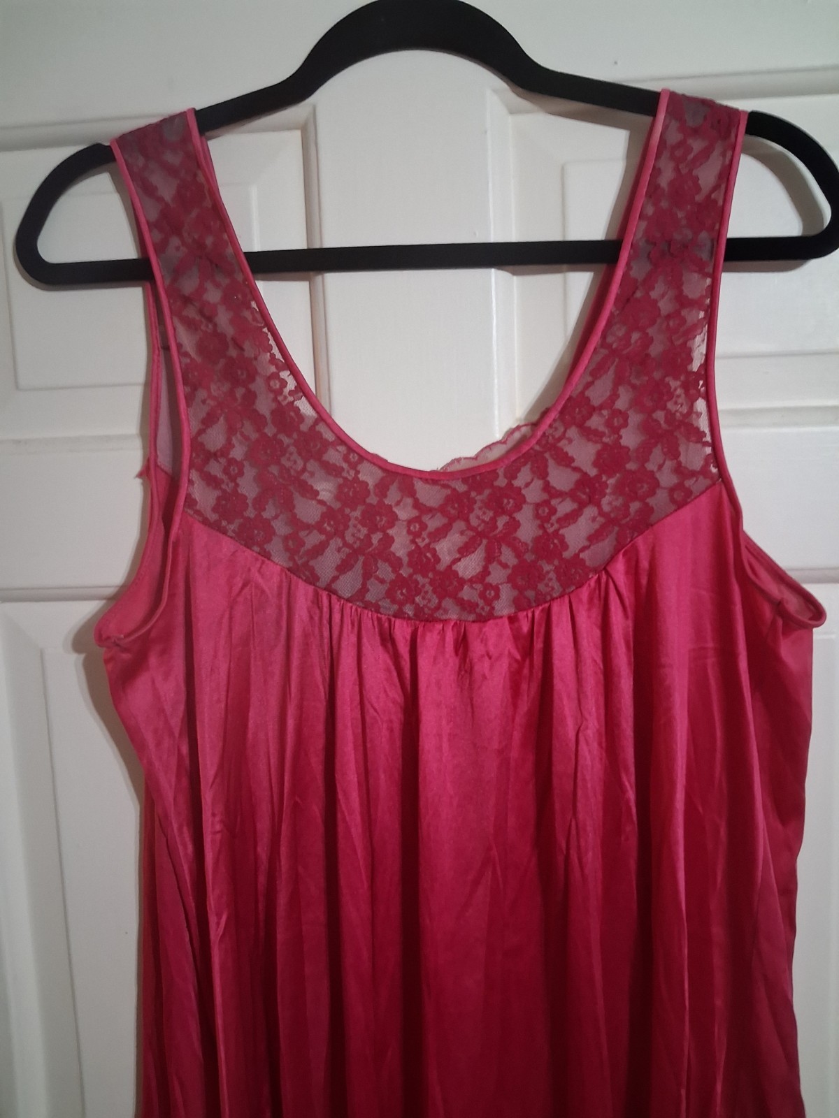 Vanity Fair Dark Red Long Nightgown Vintage M To L Very Feminine Slippery
