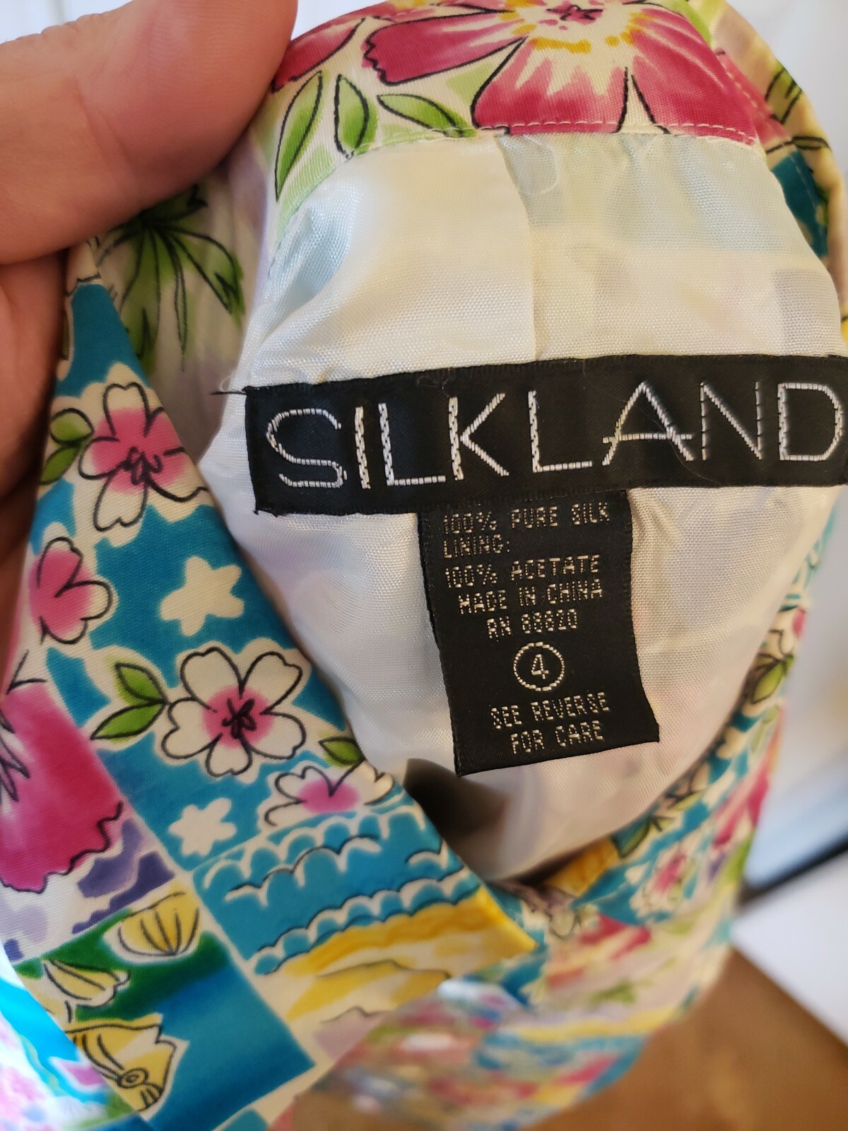 Vintage 100% Silk SILKLAND Pants And Blouse Suit floral design *Free Shipping*