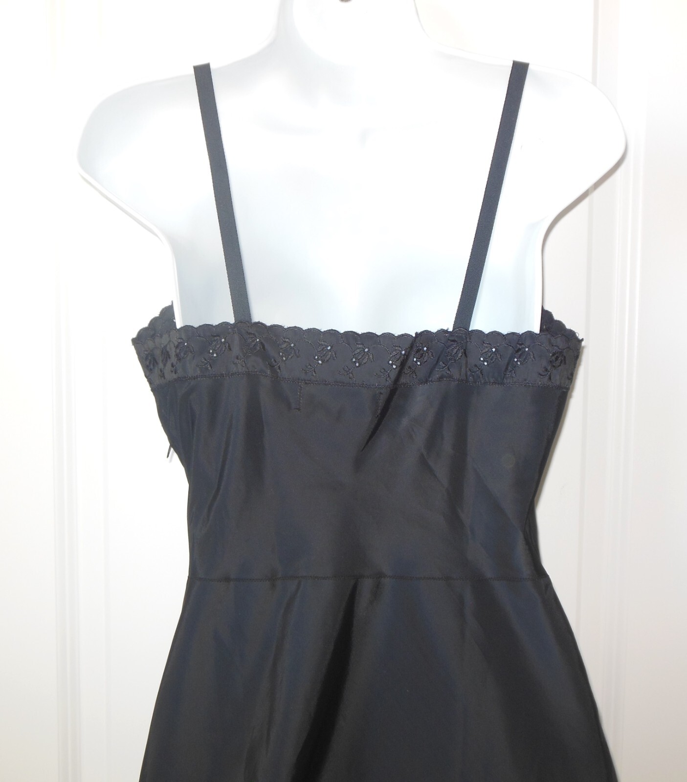 Ariel Barbizon Full Slip sz 12 Black Tafredda Bias Cut Vtg 1950’s Adj Straps