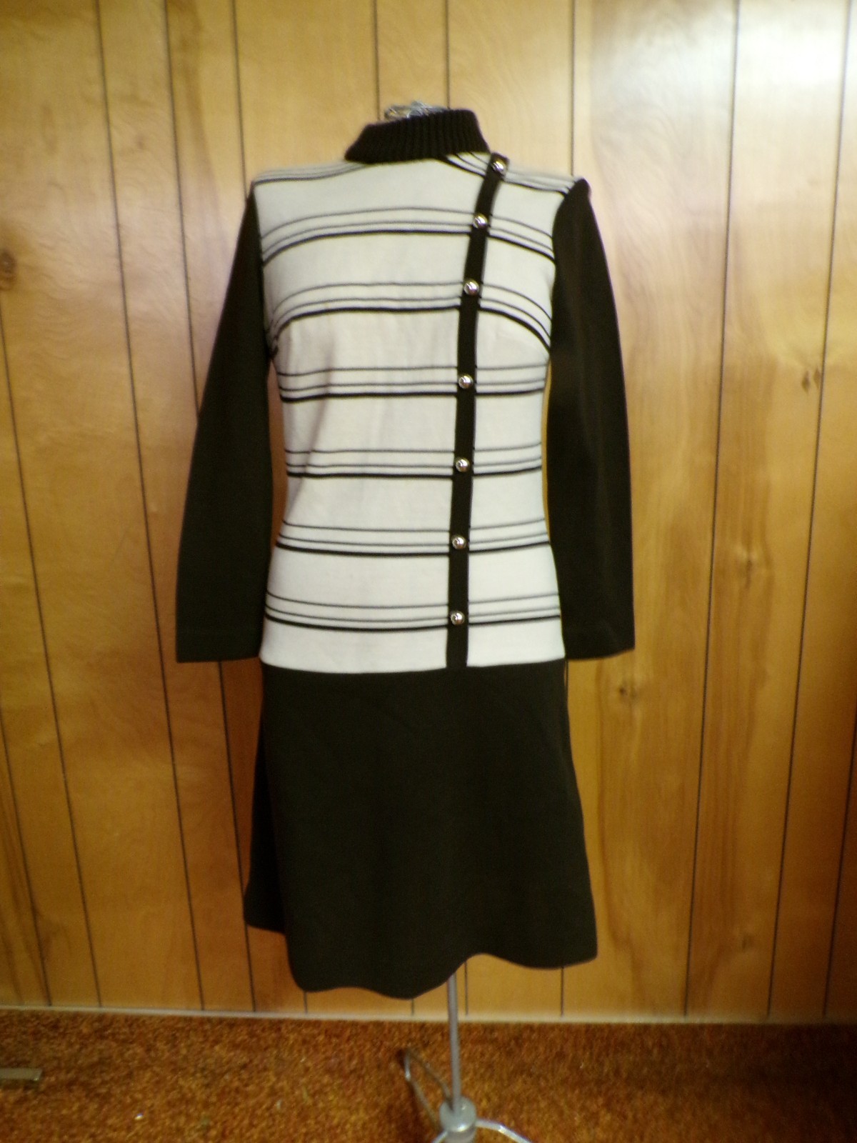 Vintage BLEEKER STREET Brown Cream PolyCotton Dress Waist 33″