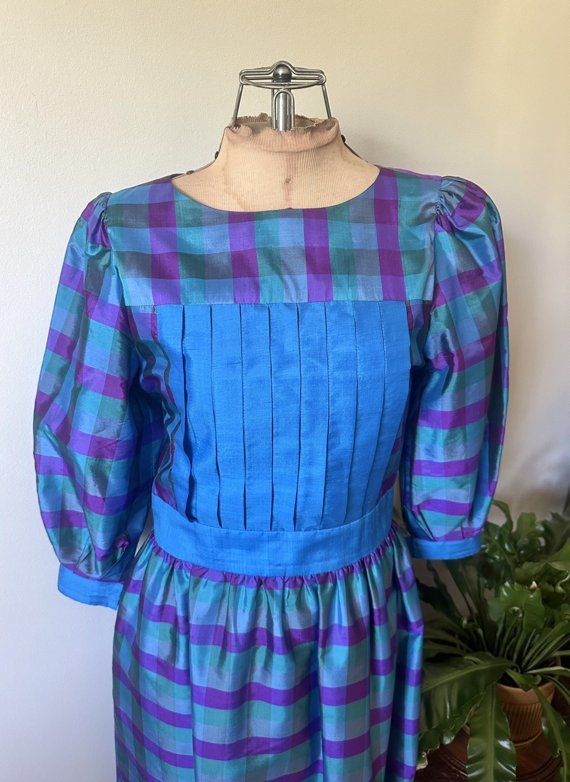 Vintage 60’s Gingham Thai Silk Dress