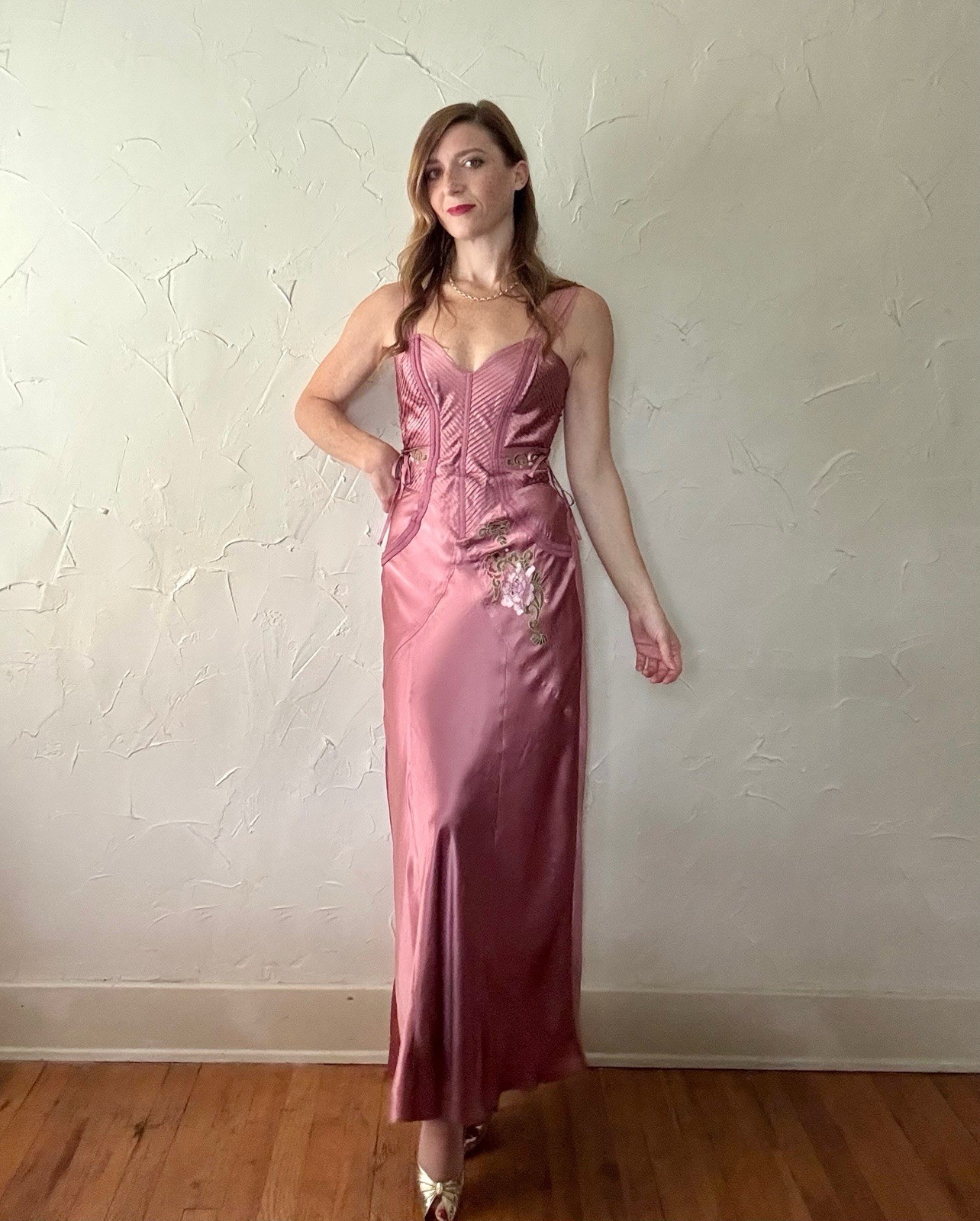 vtg Y2K Fredricks of Hollywood Silk Pinktuck Boned Bodice Embroidered Dress