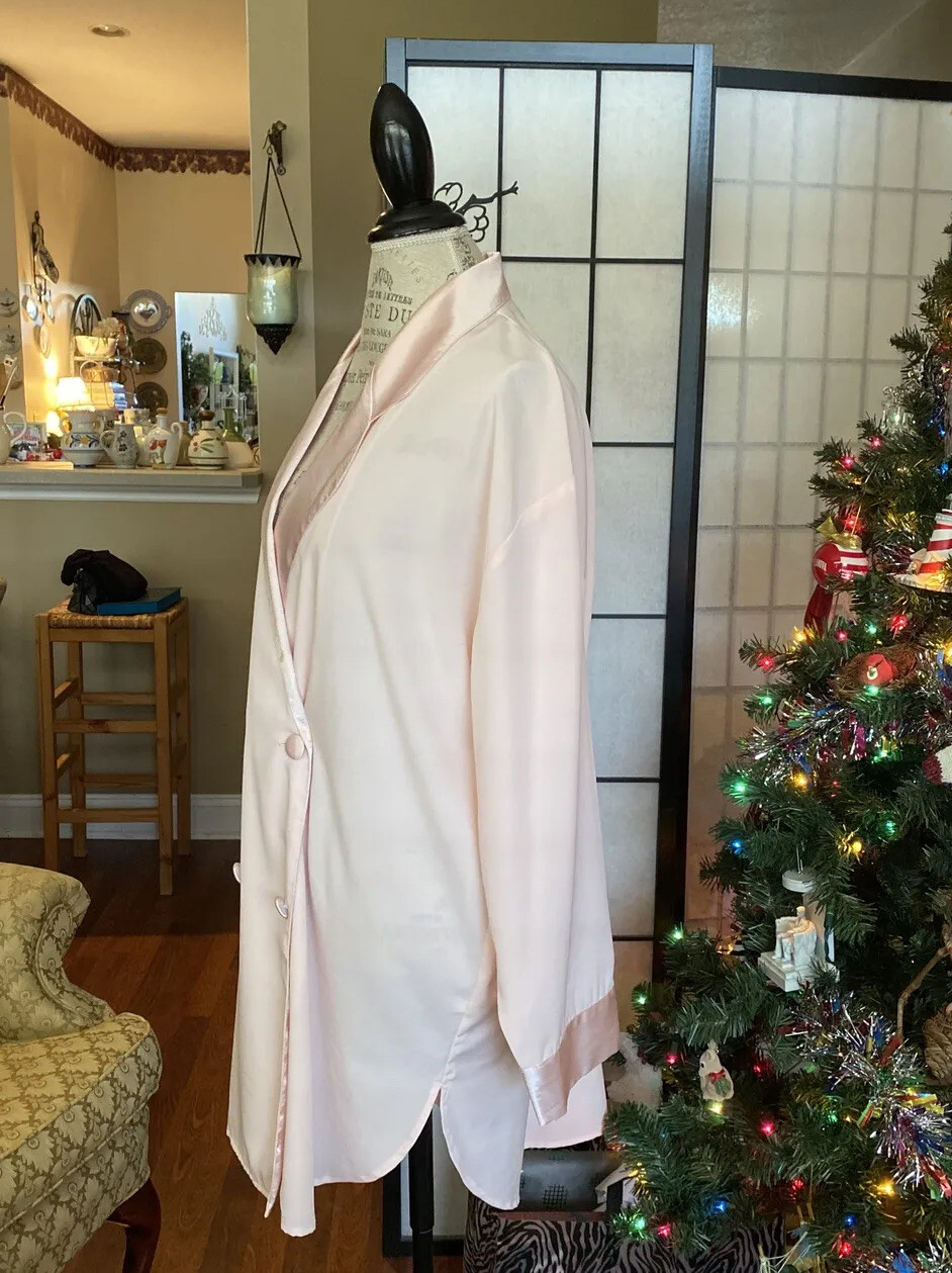 VTG 80’s Victoria’s Secret L Pajama Top Oversized Bed Jacket/Robelet
