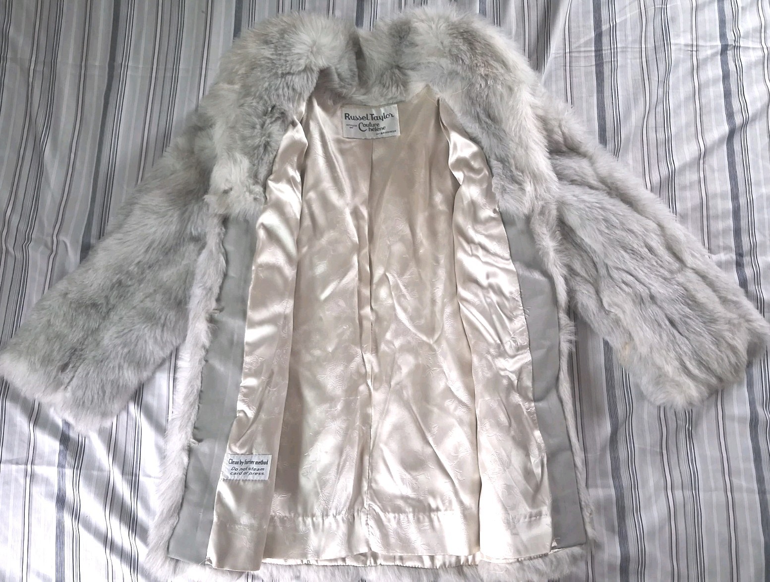 Russel Taylor Vintage Signature Collection Faux Fur Coat. 1950s – 1970s.