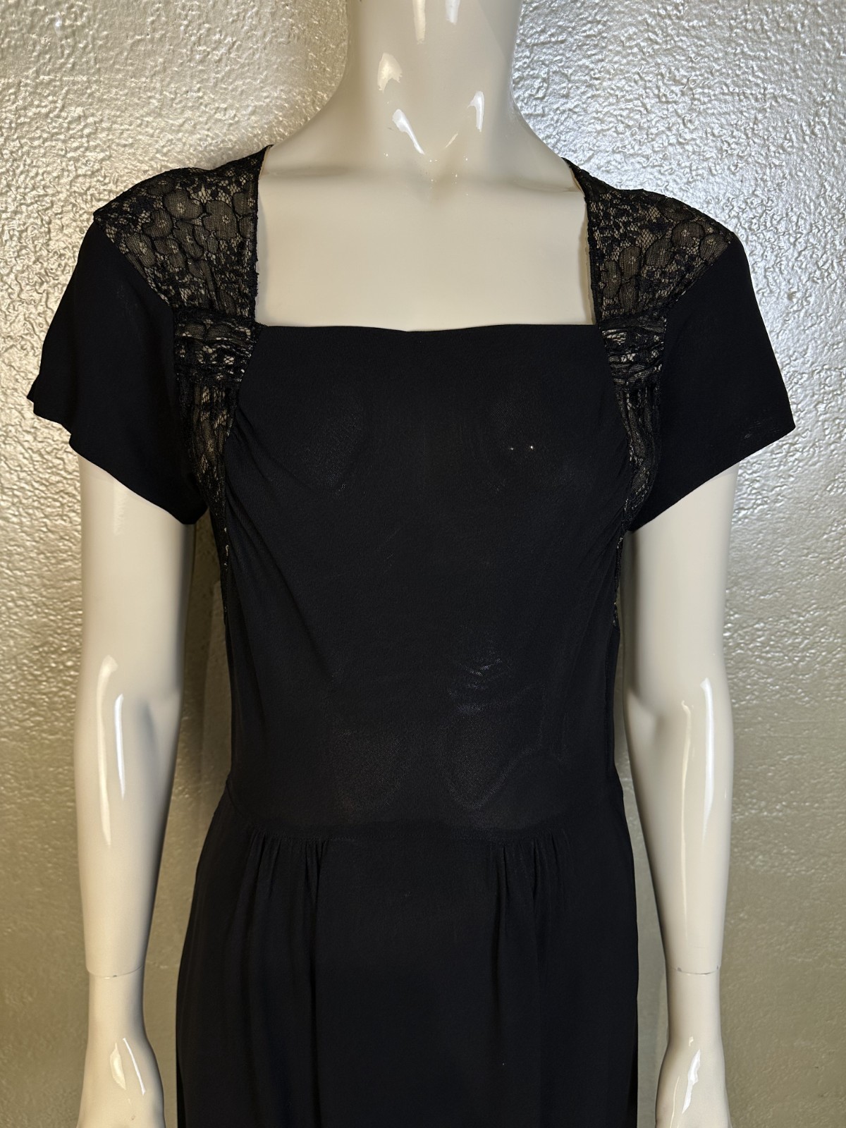 Vintage 1940s Ladies Handmade Black Rayon Dress w/ Silk Lace Shoulder Yoke XS