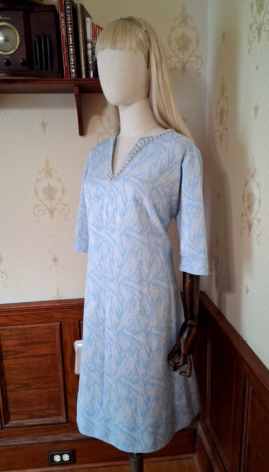 Vintage 1960s Blue/Metallic Silver Lurex Space Age Mod Cocktail Dress, XL/Plus