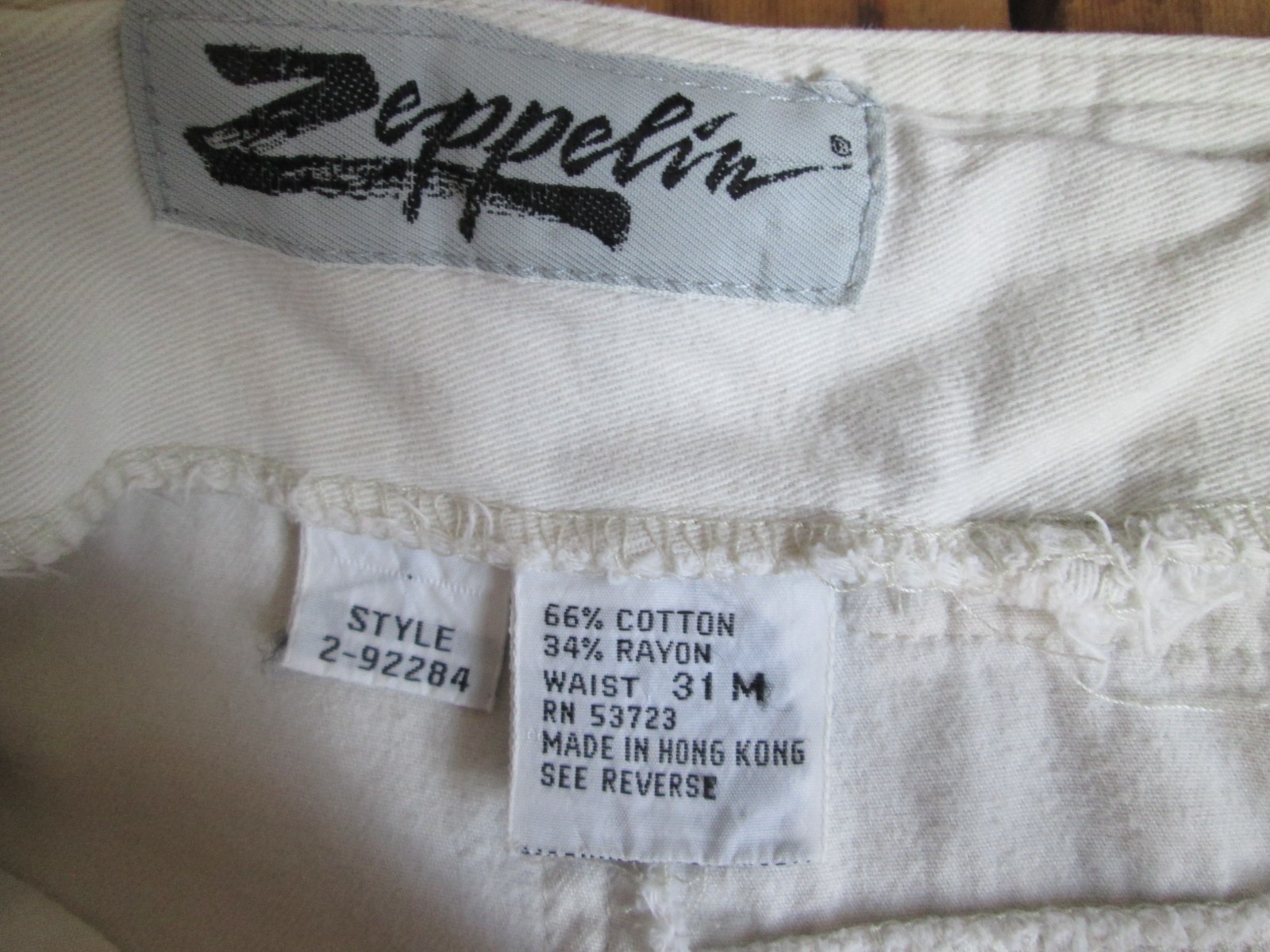 Vintage Zeppelin 80s 90s Pants 30×30 White Pleated High Waist Tapered Paper Bag
