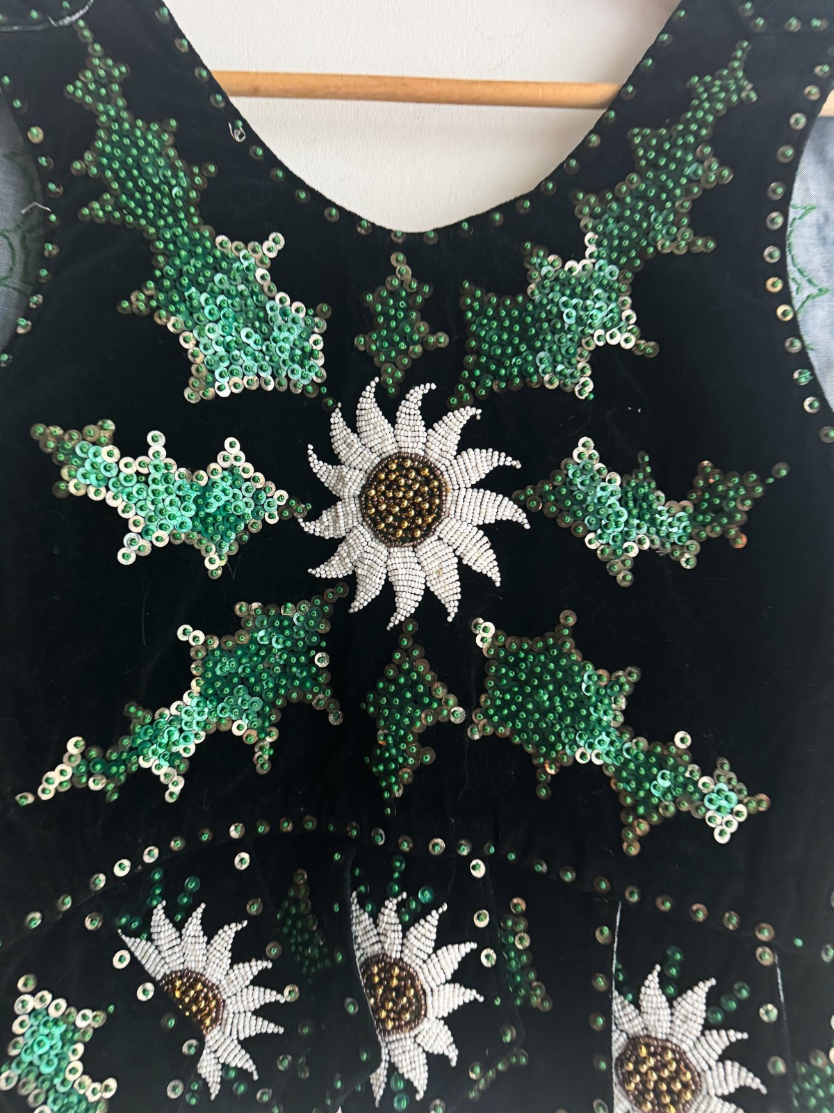 Vintage Handmade Polish Polk Goralski Costume Vest Velvet Beaded Floral S