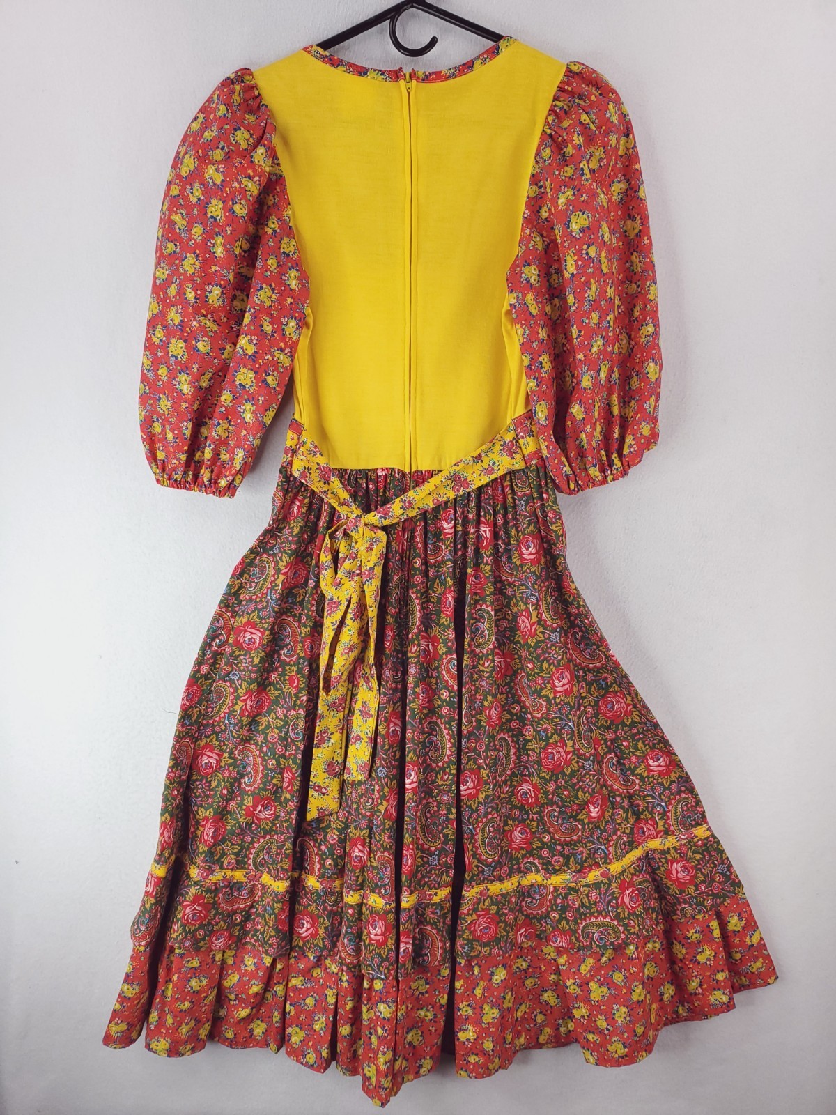 Vintage Jody T Prairie Dress Womens 9 Red Yellow Floral Patchwork Calico 70s
