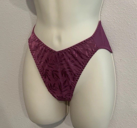 Vintage Maidenform High Hip French Bikini Panties Maroon Satin Burgundy Small