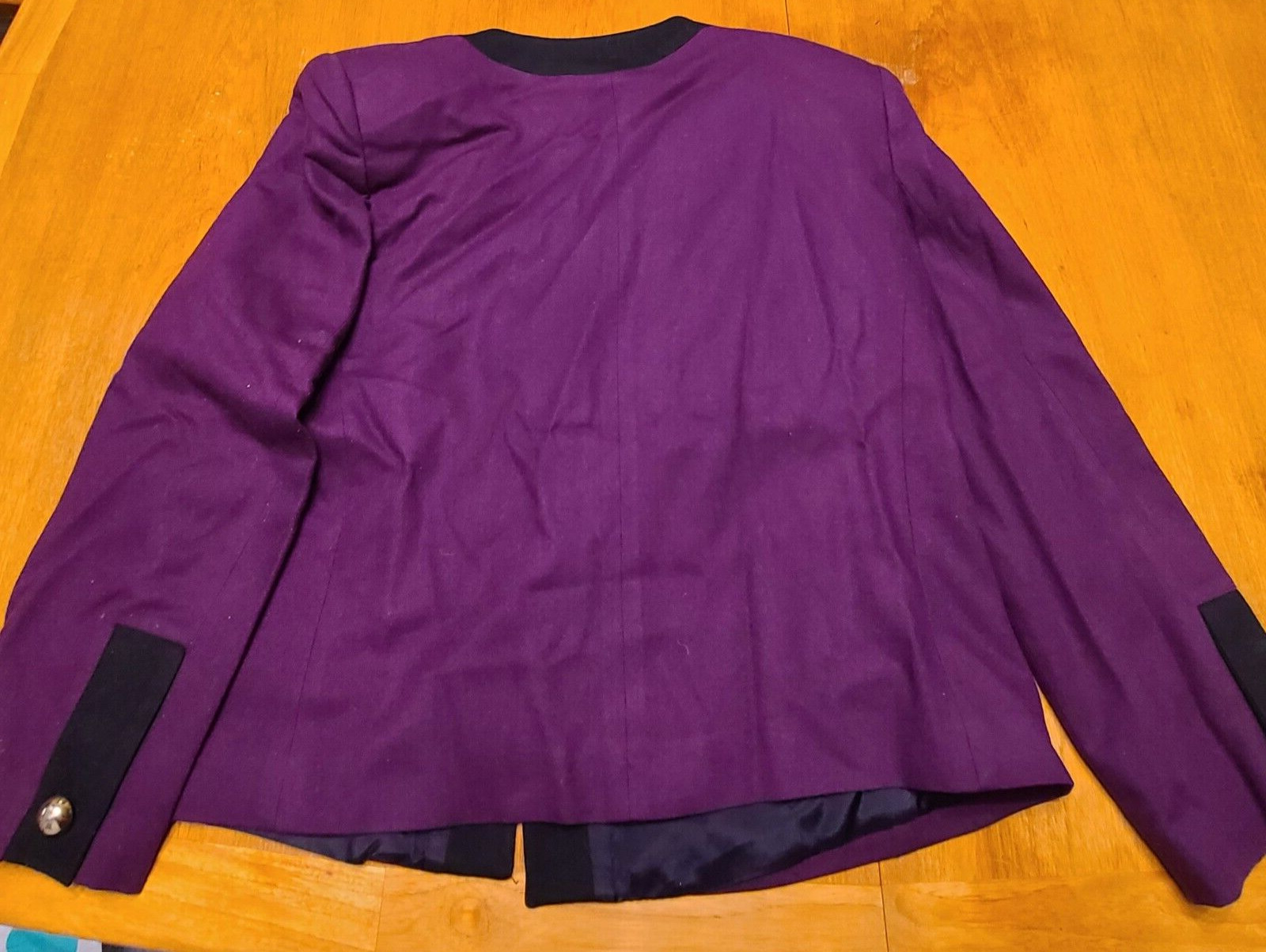 Vintage 80s Purple 100% wool Harvé Benard jacket with black trim size 20W