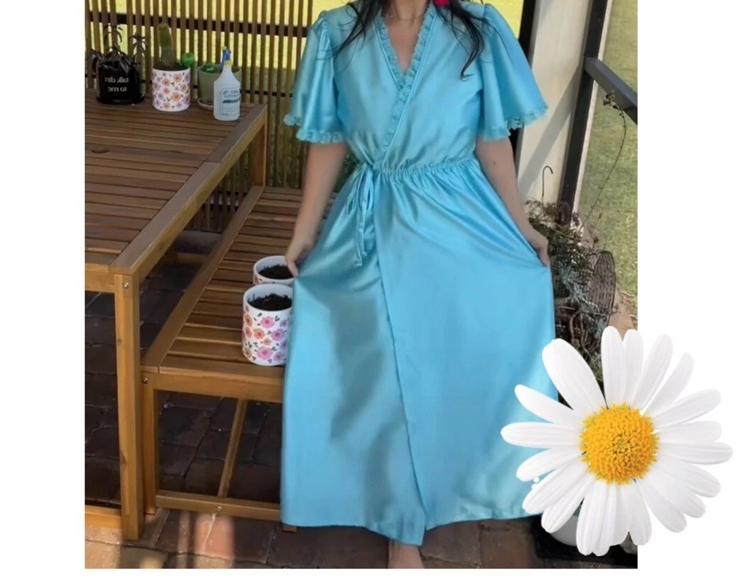 Vintage Women’s Blue Wrap Dress Or Robe Lingerie Size Small Boudoir Fairycore