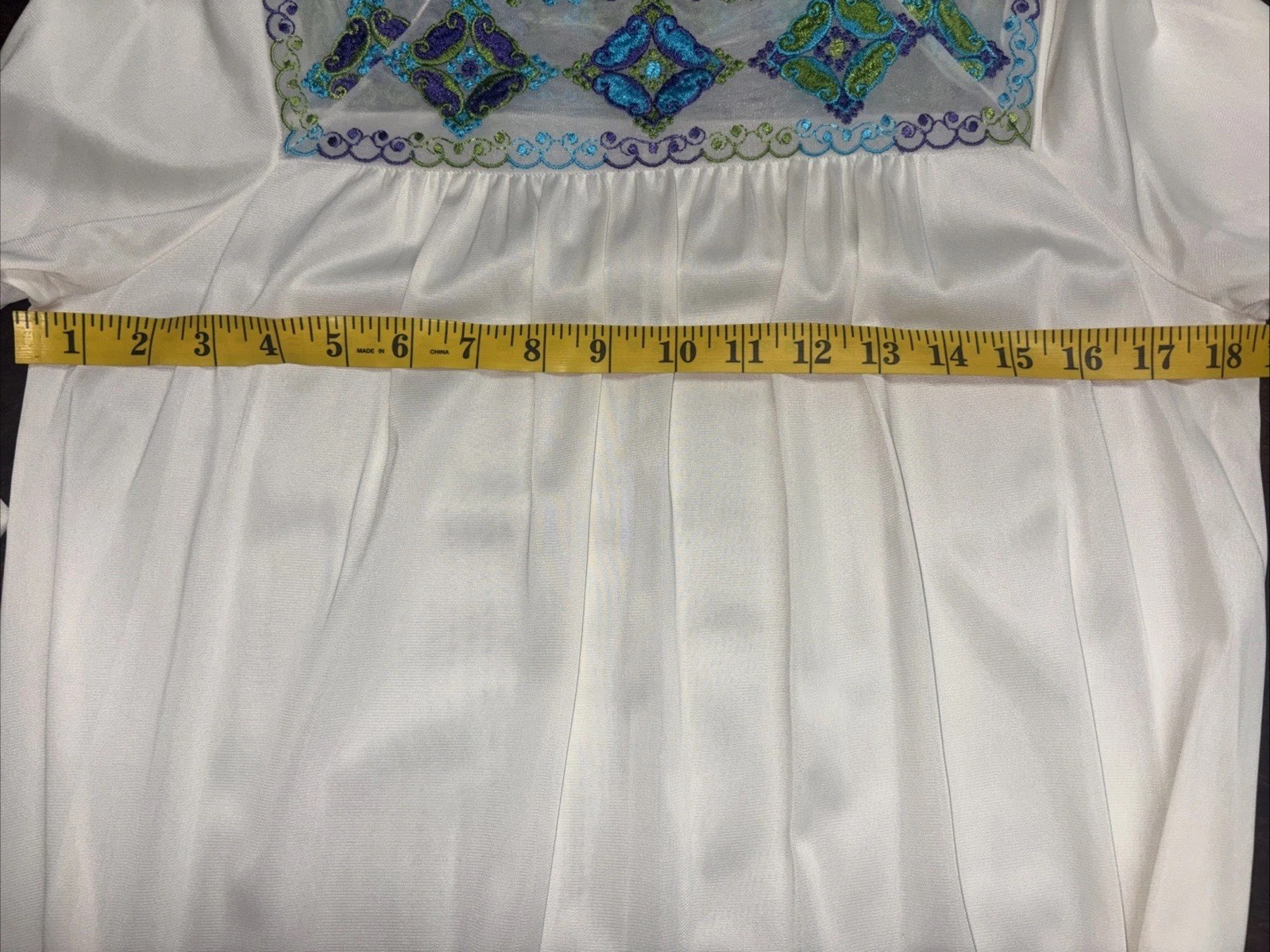 60’s GOSSARD Loungewear ARTEMIS Ivory Embroidered Robe & Nightgown Small