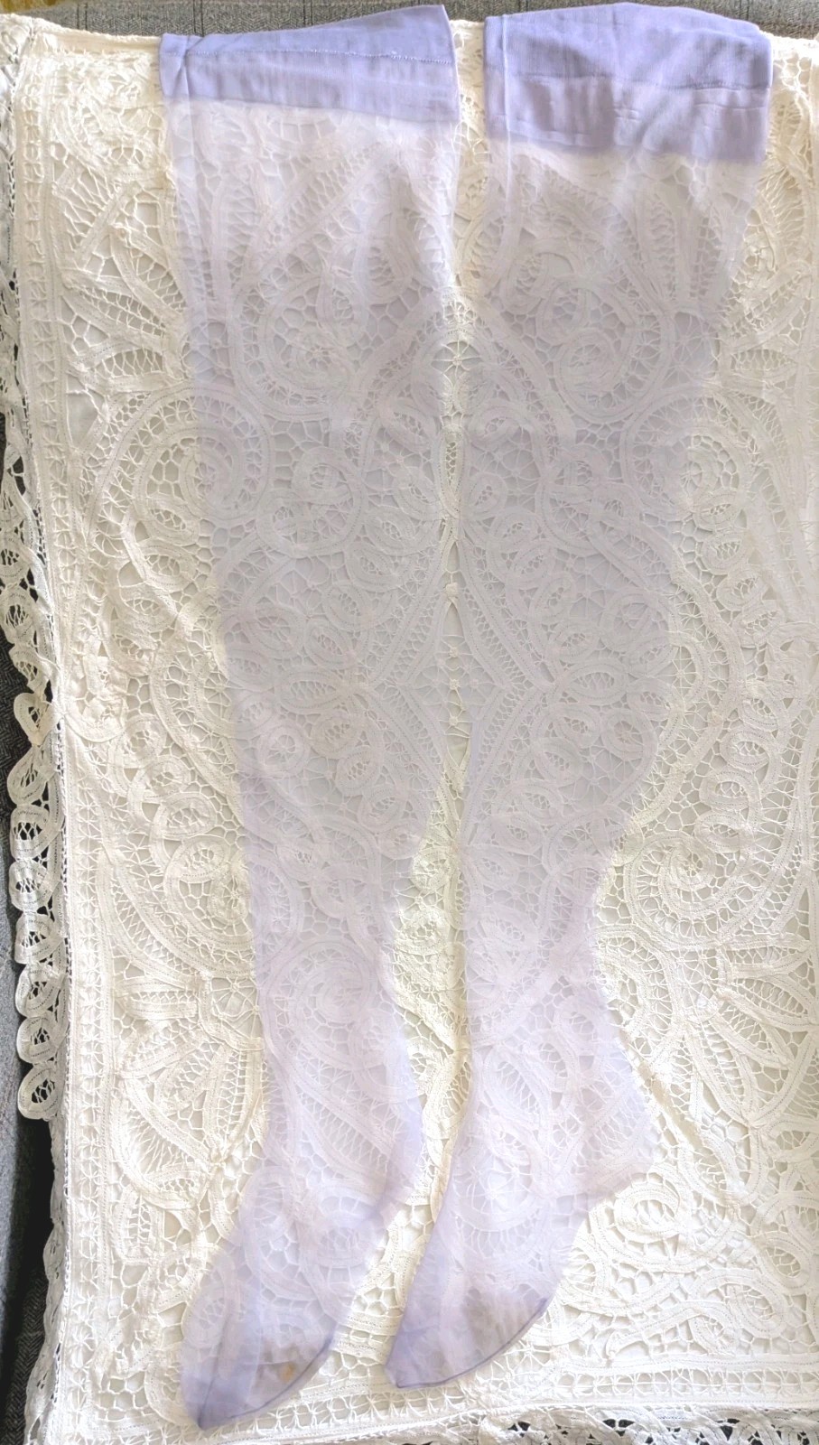 2 Pair Vintage 1950s NYLON Lavender Thigh high Stockings