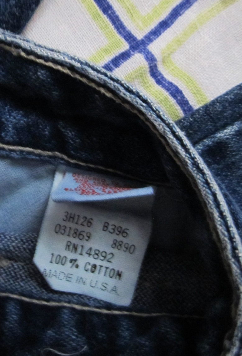Vintage 1980’s dark wash, blue label Marithe Francois Girbaud jeans size 9/10