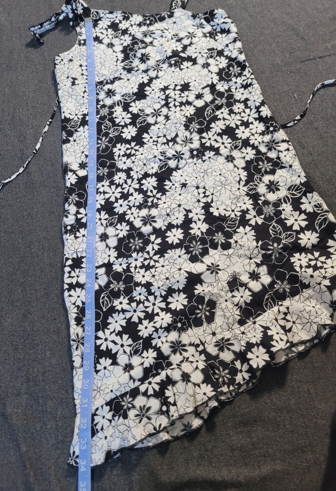 Vintage 80s 90s Black White Floral Mini Dress Ruffle Hem Amy Byer Summer XS/S