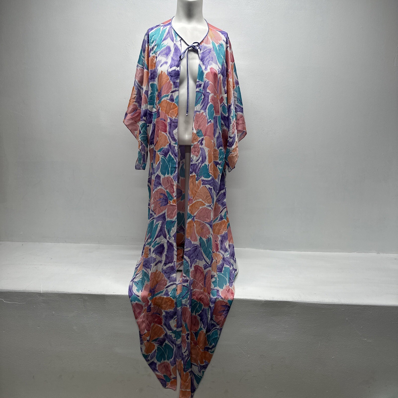 Lucie Ann Robe Long Maxi Dressing Gown Pockets Floral Colorful USA Vintage OS