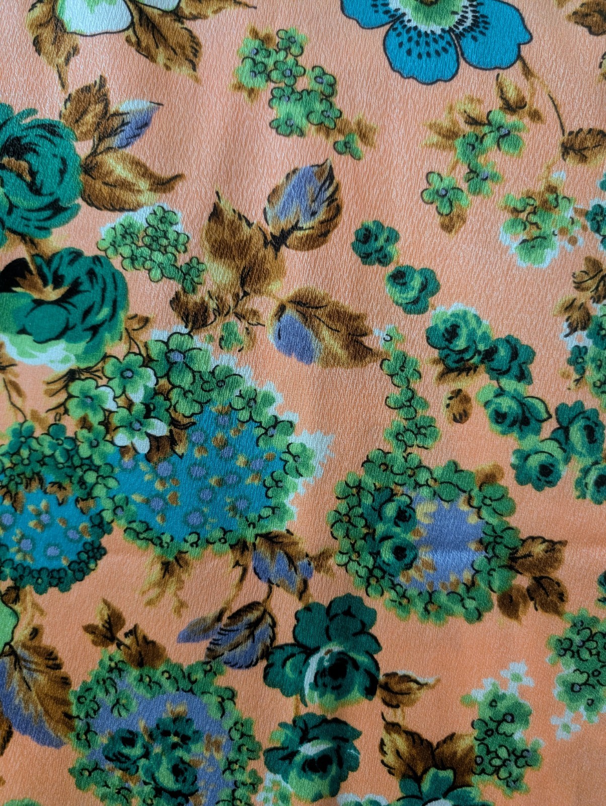 Vintage 70’s Peach Floral Sleeveless Blouse Button Down Dagger Collar M