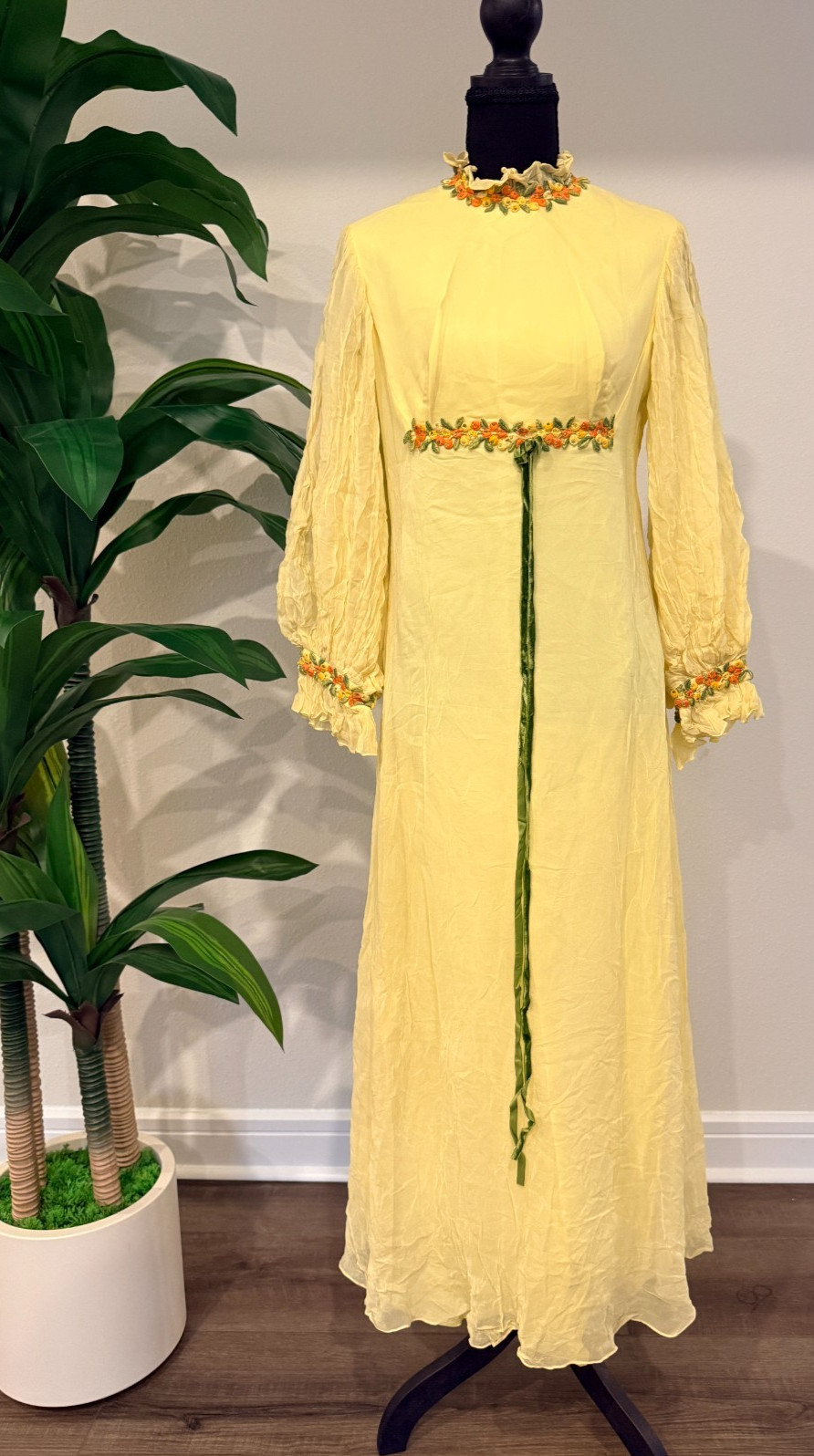 ILGWU Vintage Yellow Chiffon Floral Empire Dress Renaissance Festival Ready MED