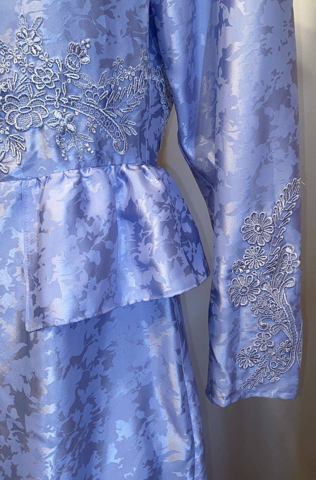 CC Courtenay Vintage 1990’s Brocade Satin Peplum Dress With Bridal Lace 10 Px
