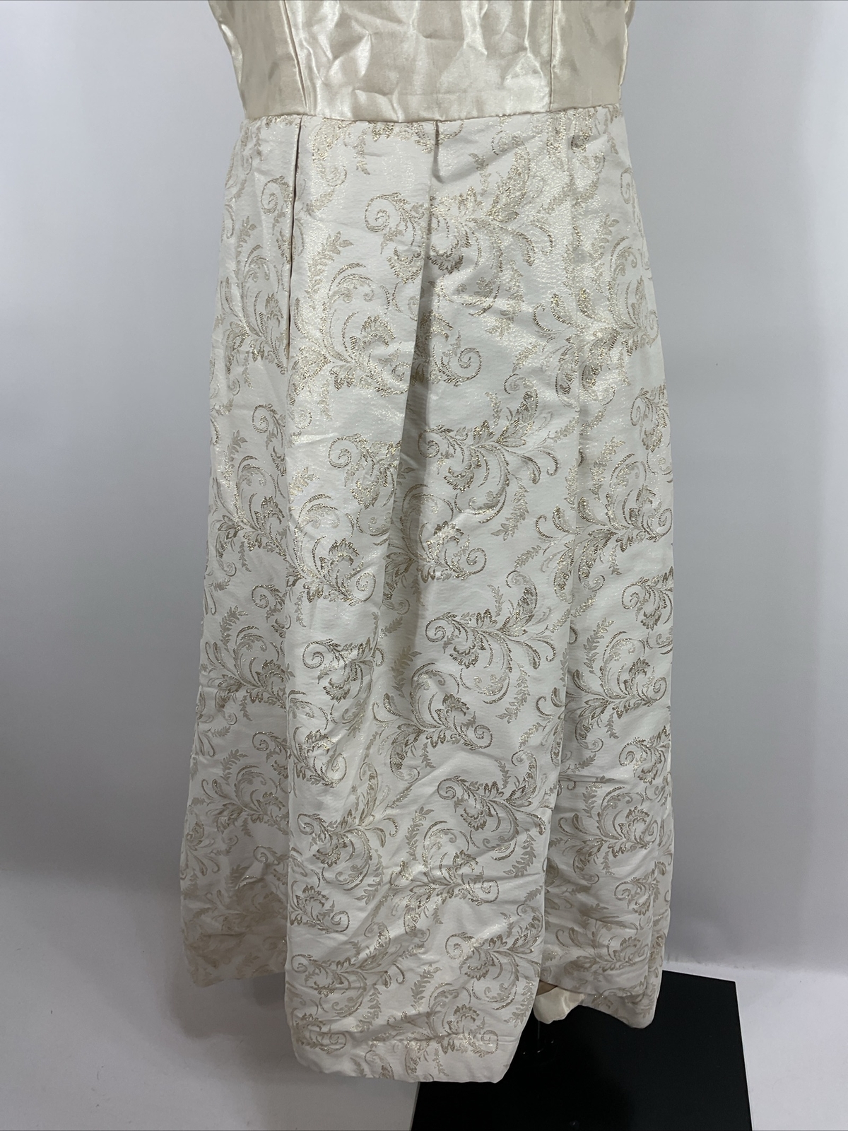 Vintage 60’s Ivory Gold Brocade Full Skirt Dress Drop Pleated Brocade Metallic L