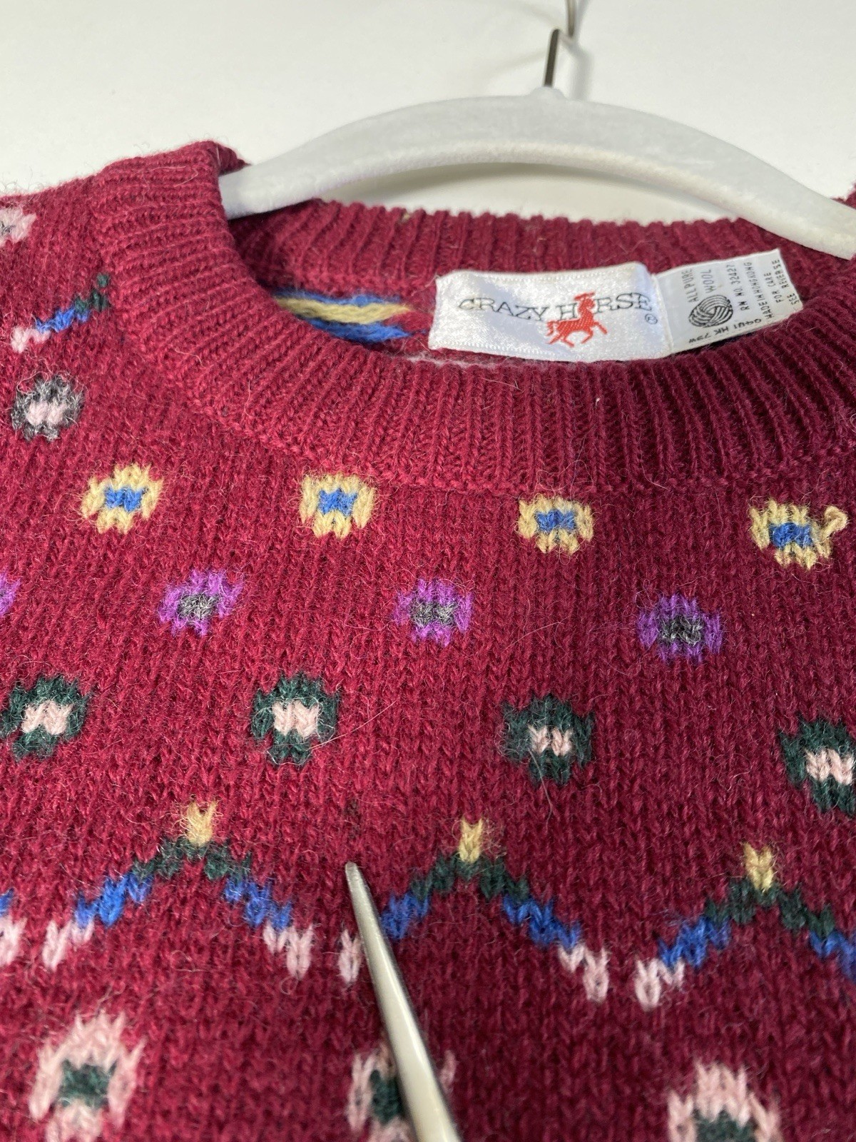 Vintage Crazy Horse M 100% Wool Oversized Sweater Burgandy Print