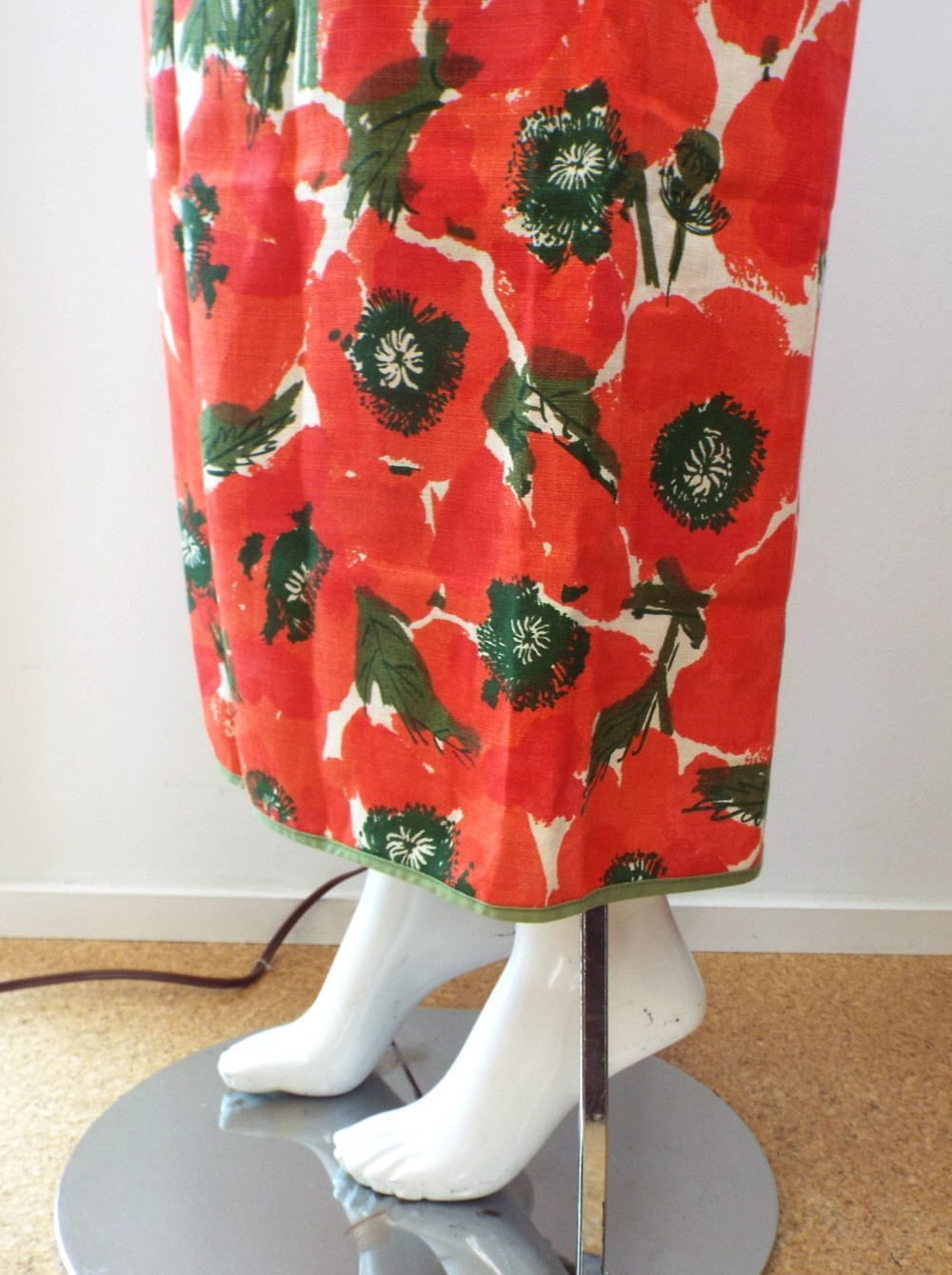 VTG Vera Neumann Cotten Linen Hostess Wrap Skirt PERFECT Poppy Red Green Floral