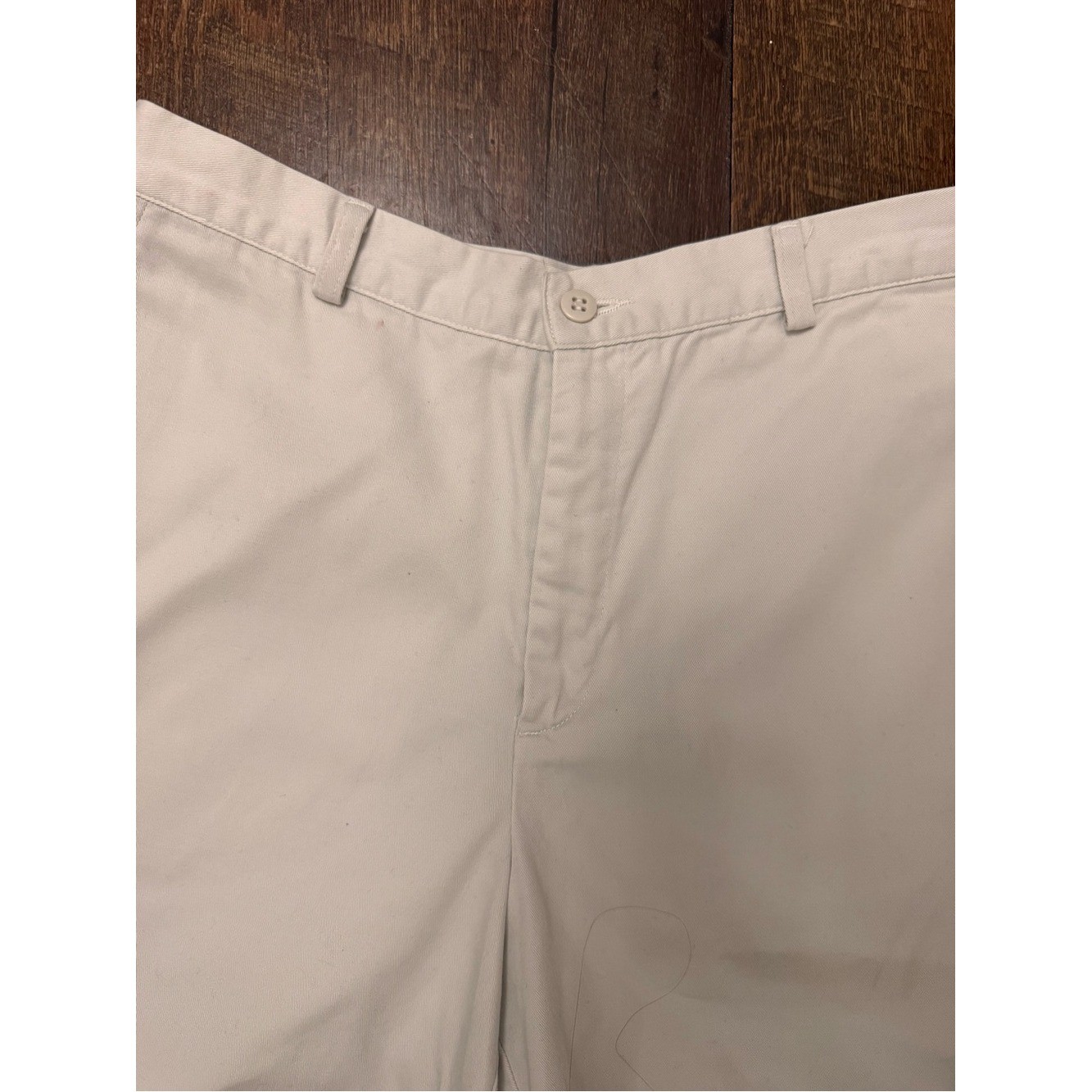 Vintage Y2K Dockers Khaki Cotton Shorts Women’s Size 12 High Rise 6″ Inseam