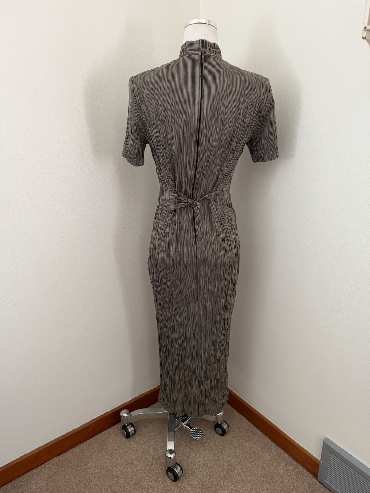 Vintage 90s Button Front Midi Dress Tan Gray