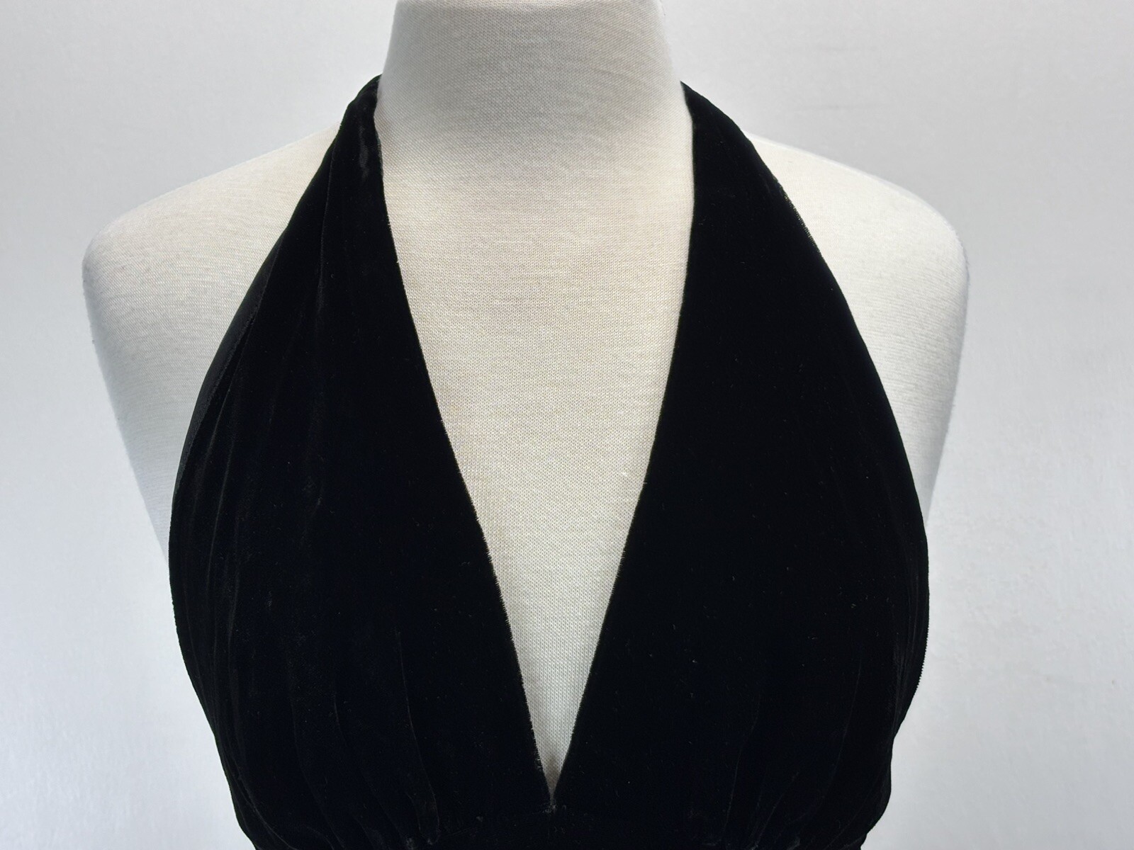 Vtg Black Velvet Halter Gown Unbranded Whimsigoth Front Center Slit 90s Y2K