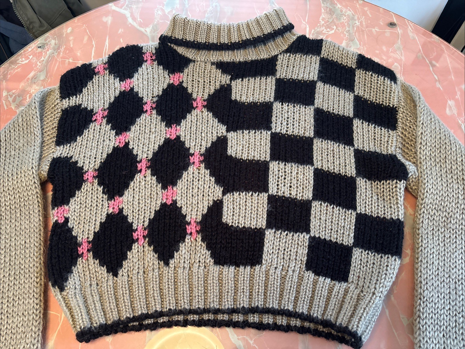 Mi Ki Majestic 80s 90s Cropped Sweater Graphic Knit Women’s Small Oversize Retro