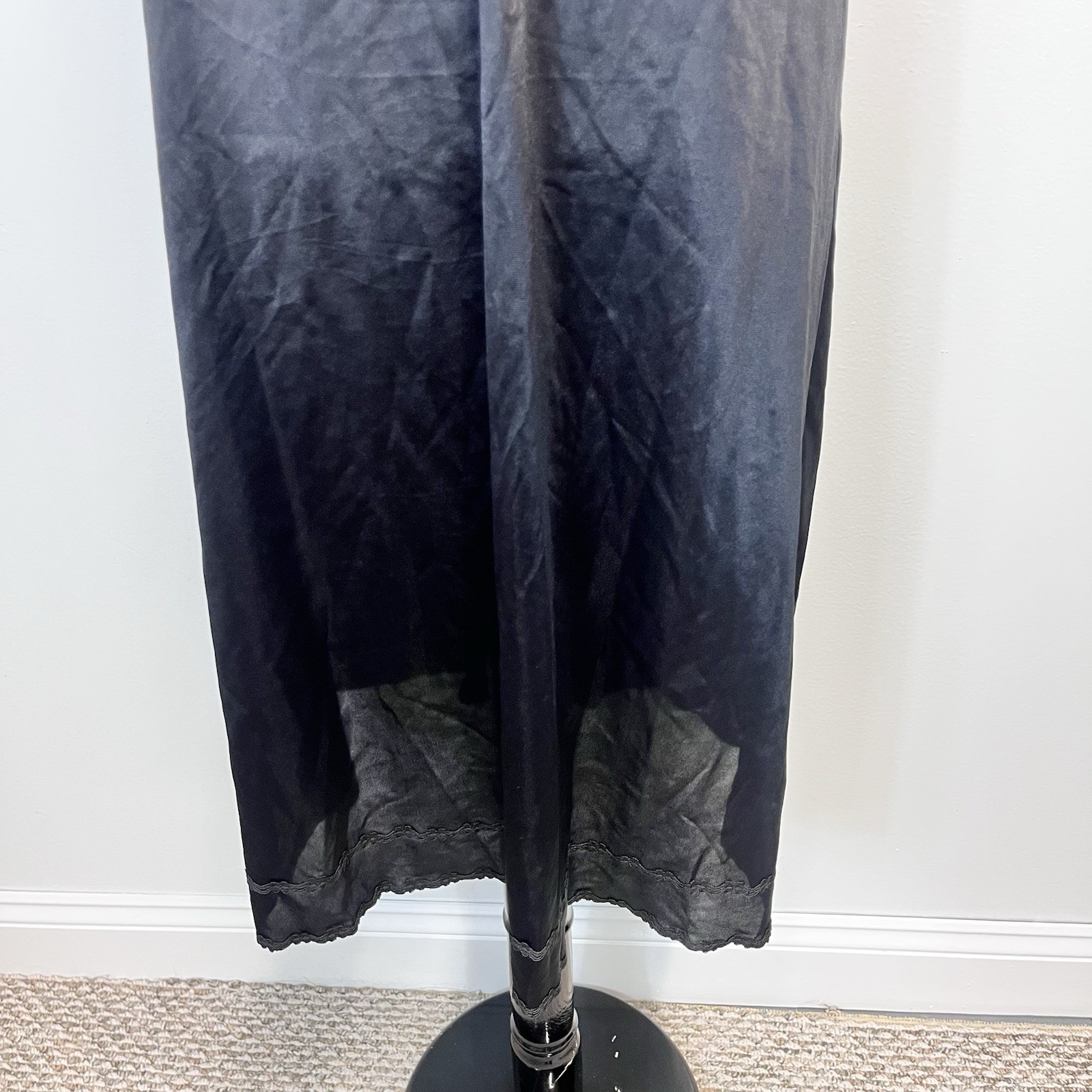 Vintage BARBIZON Tafredda Black Full Slip Dress size 42 Lingerie Crystal Pleats