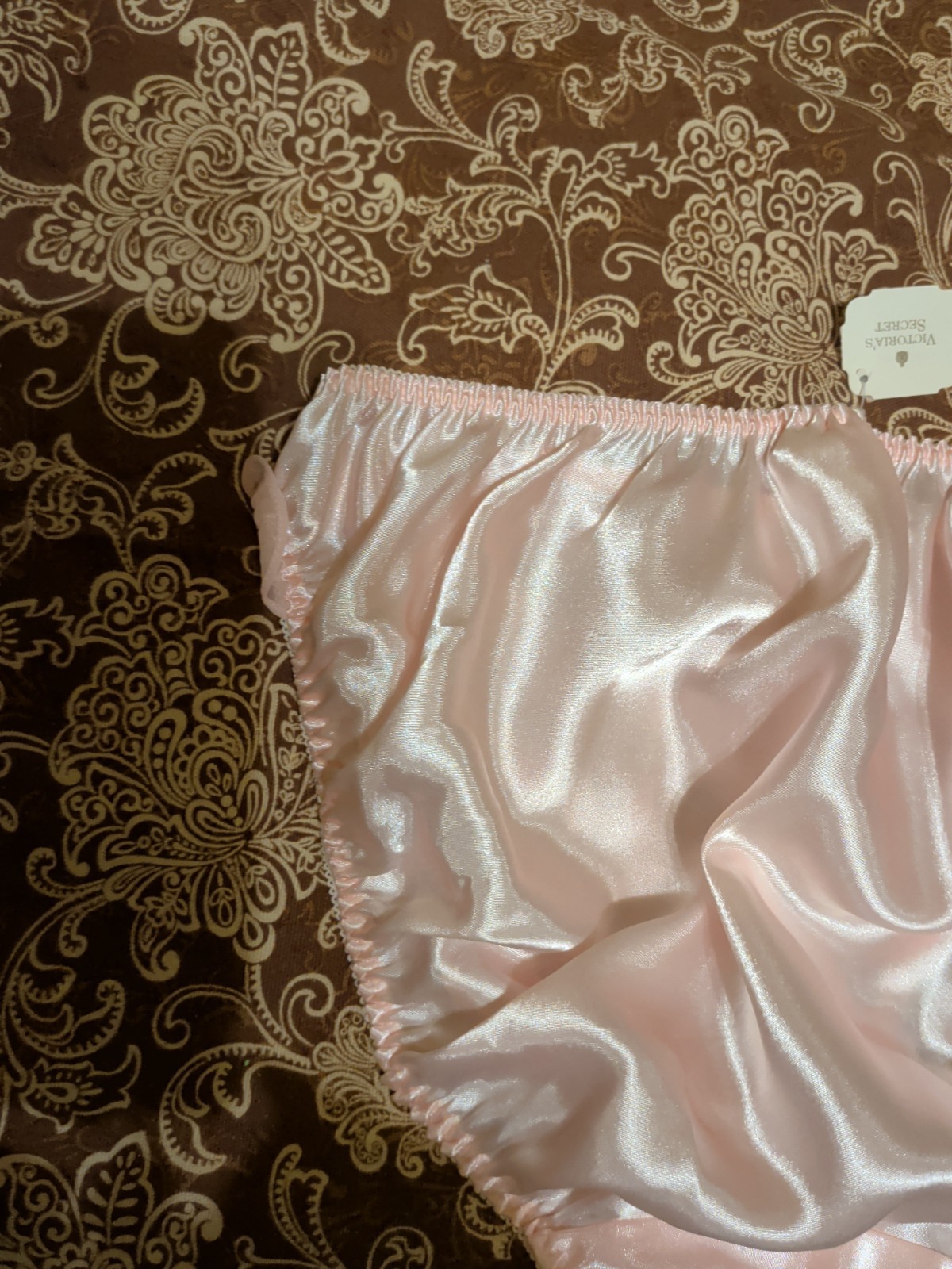 Vintage Victoria’s Secret Satin Second Skin Panties Size 7 Gorgeous Panties