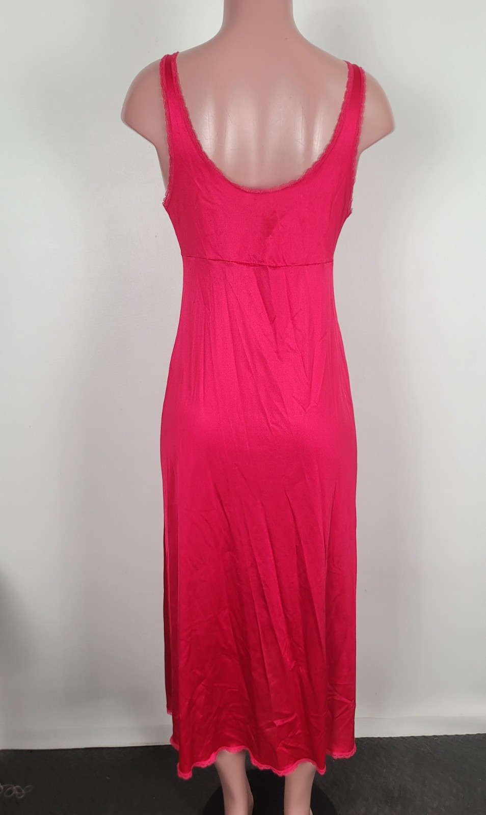 Vintage Vanity Fair Long Nightgown 70s Pink Peekaboo Lace Medium Flowy
