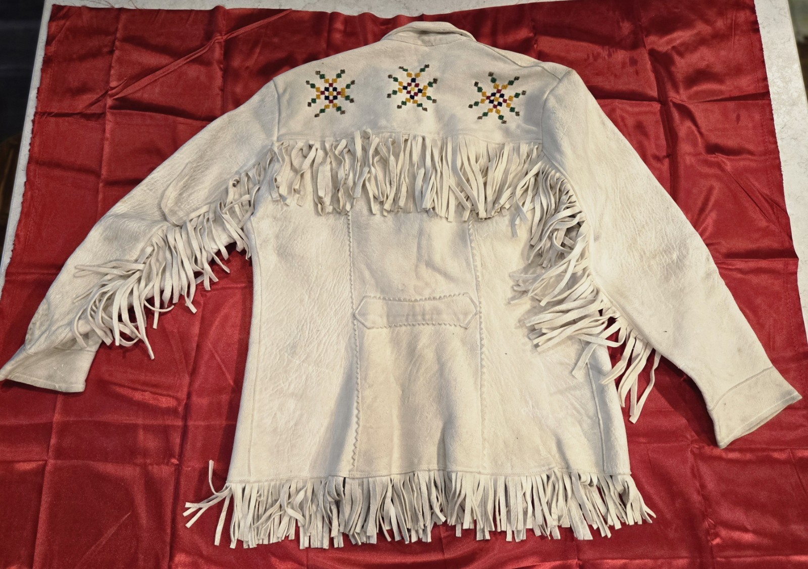 Handcrafted Vintage Native American White Elk Leather Fringed Jacket Womens S/M