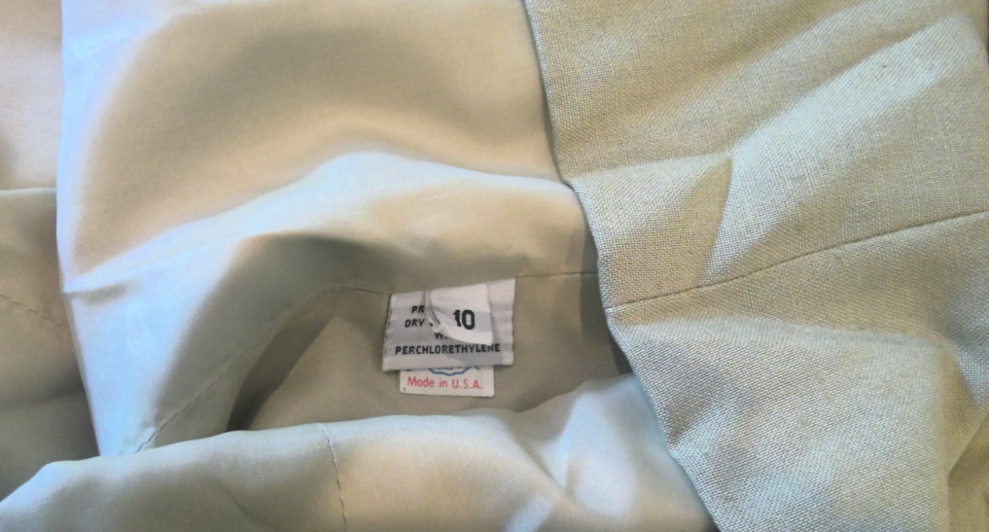 Vintage Pauline Trigere Zip Beige Dress White Stripe detail Neiman Marcus Sz 10