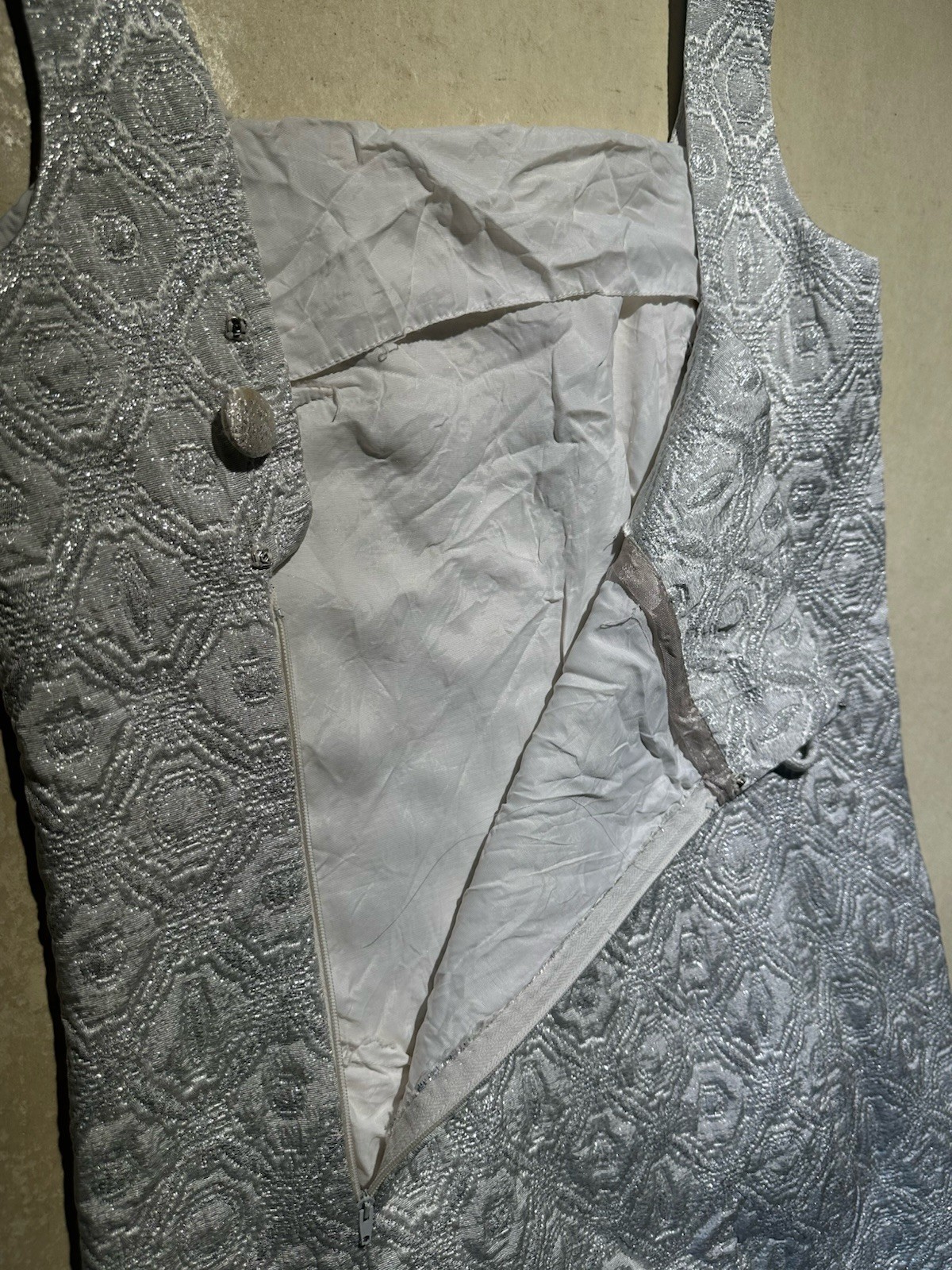Vintage Mod 60s White Silver Metallic Sleeveless Dress Sz XS-S Pre-owned