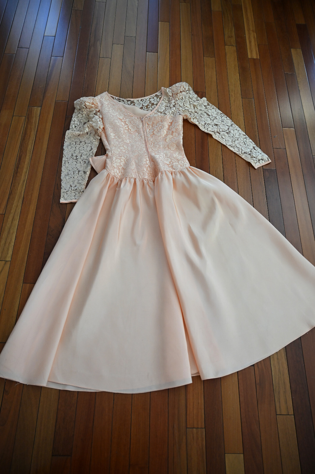 Vintage Peach Lace Dress Romantic Sz S Retro Made in USA