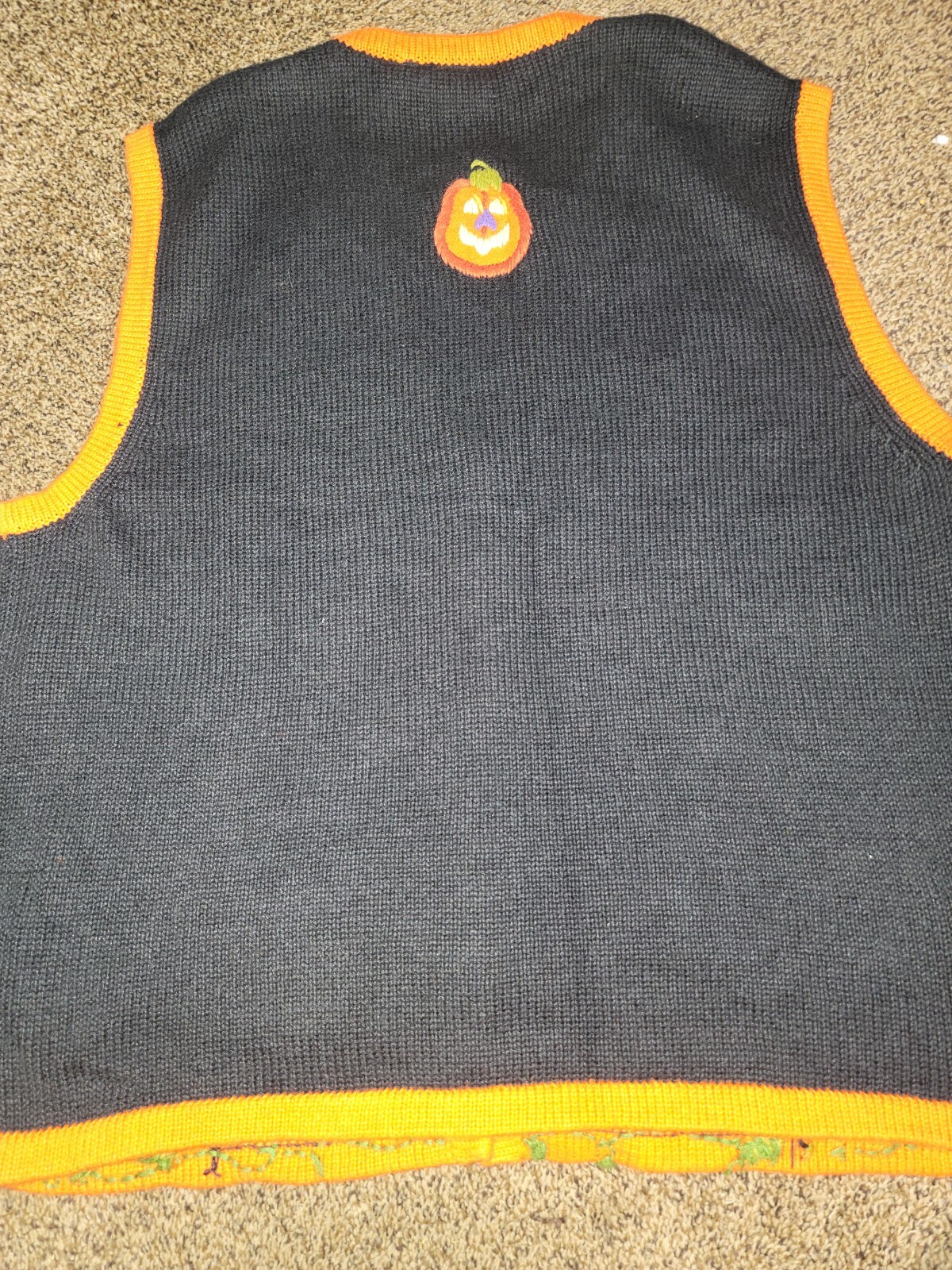 CAROLINA COLOURS FALL PUMPKIN HALLOWEEN VEST SZ L ORANGE BLACK