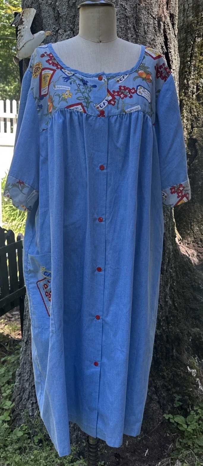Herbcraft 80s Embroidered Pocket Flowers Blue Gardener Granny House Coat Sz 2X