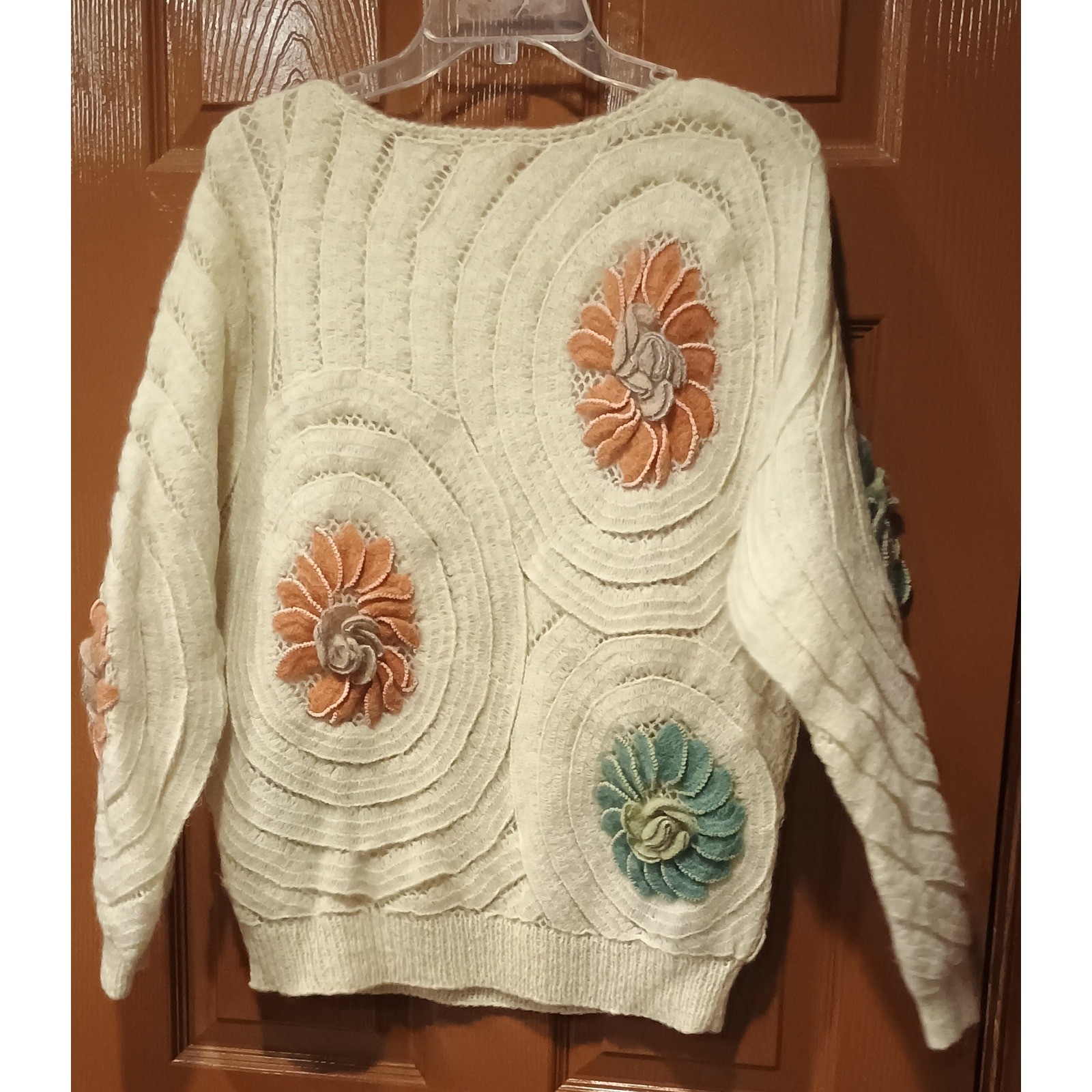 Lim’s Mohair Sweater Women Large Cream 3D Floral Applique *Vintage* Art to Wear