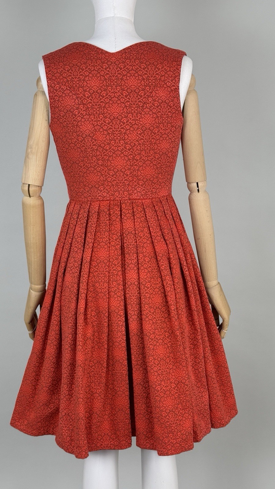 Wallach Volkskunfthaus Munchen Antique Dress German Red Hand Made Dirndl XS